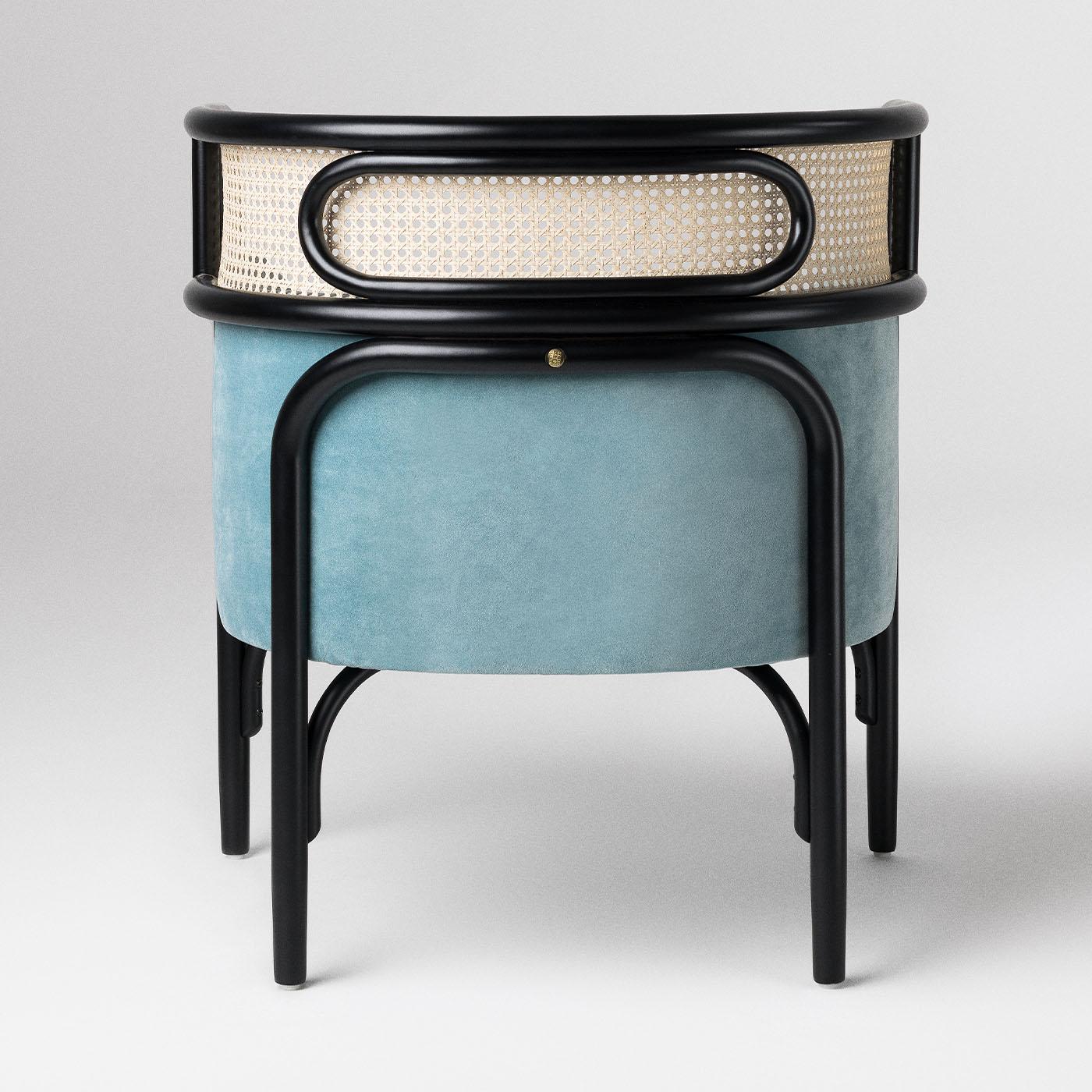 Targa Petit Hellblauer Samt-Sessel im Angebot 6