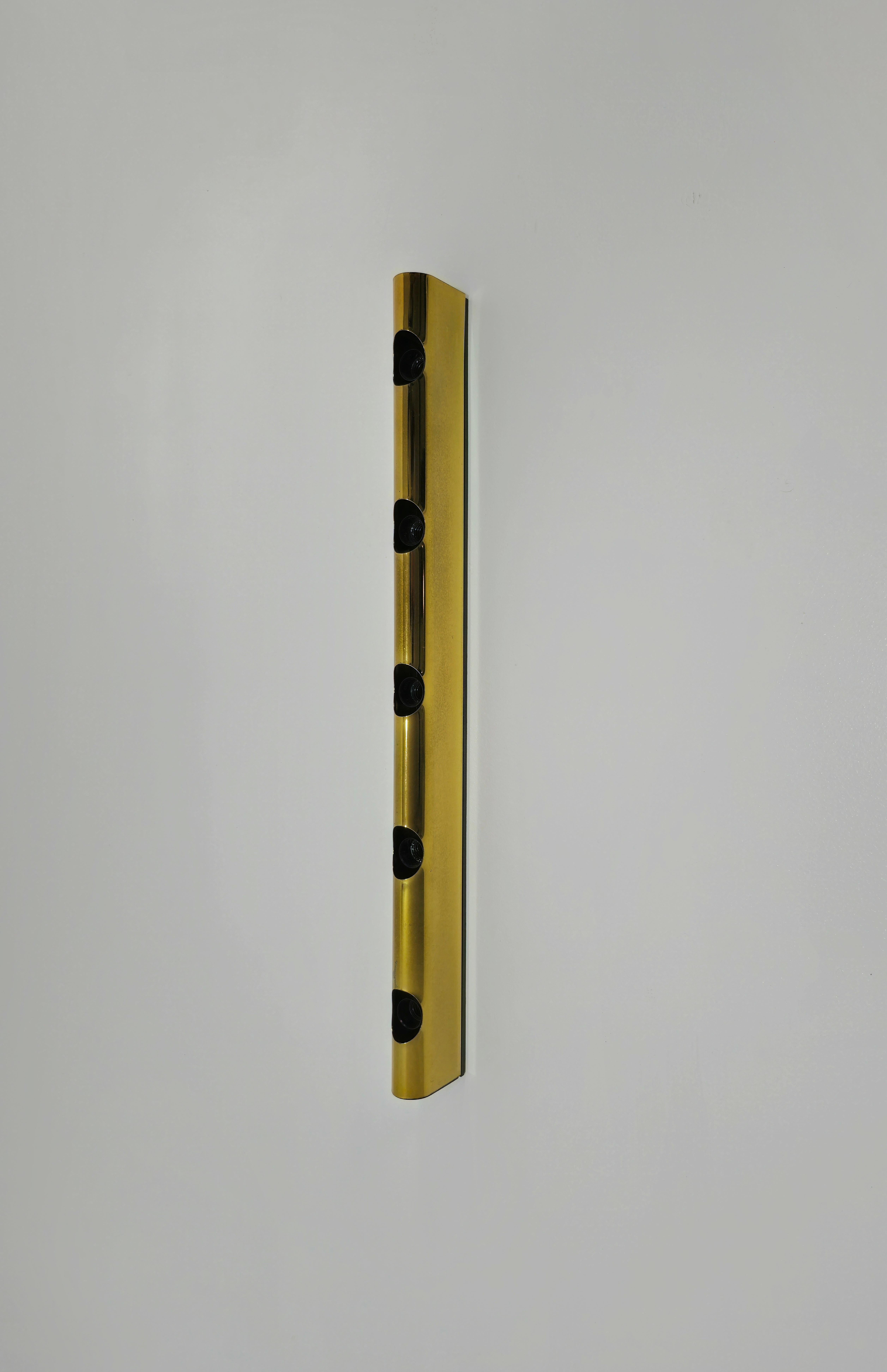 Targetti Sankey Wall Lamp Gold Aluminum Design Itali 1970s Mid-Century Modern For Sale 3