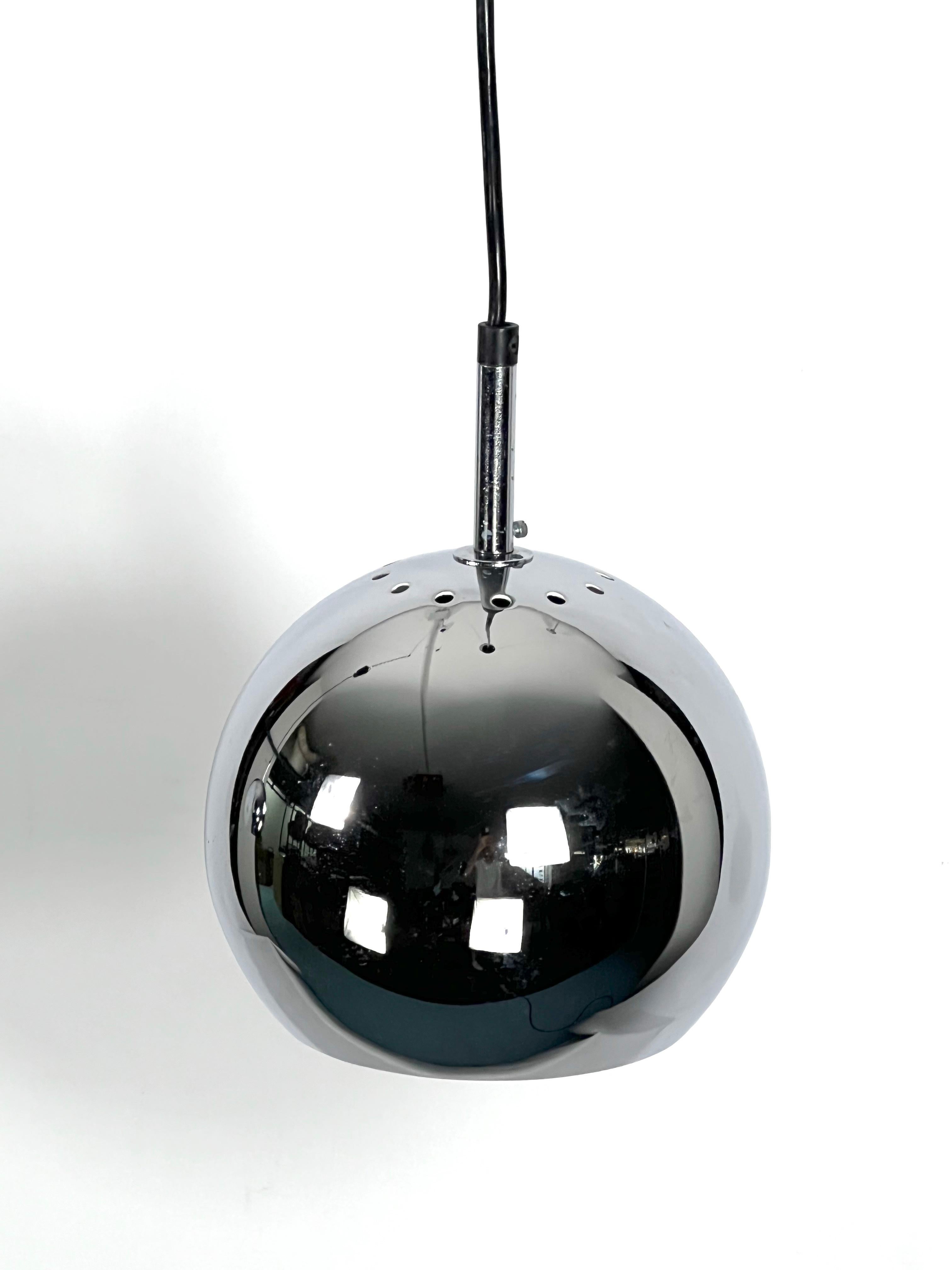 Space Age Targetti, Set of Two Chrome Sphere Pendant Lamps from 70s For Sale
