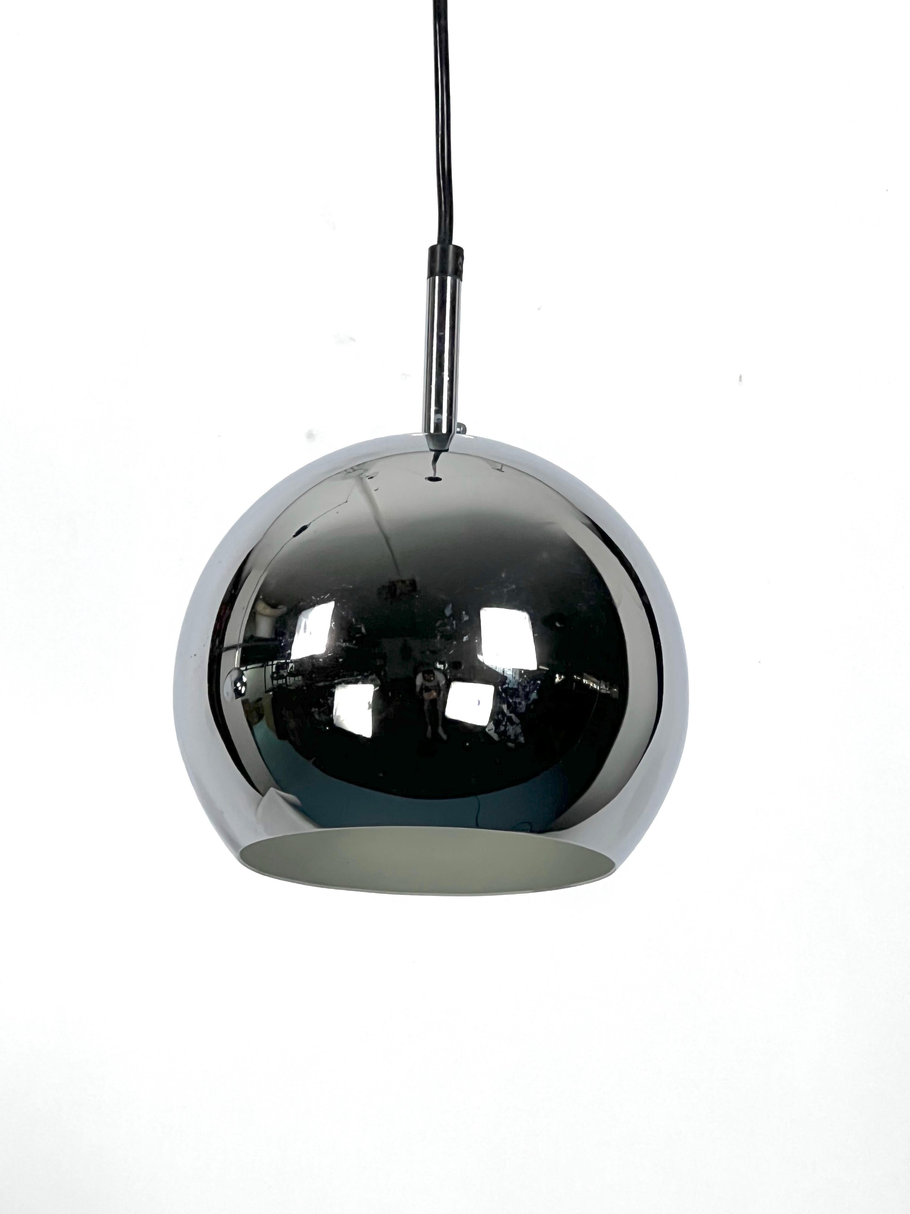 Italian Targetti, Set of Two Chrome Sphere Pendant Lamps from 70s For Sale