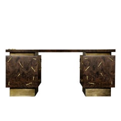 Tarius Desk