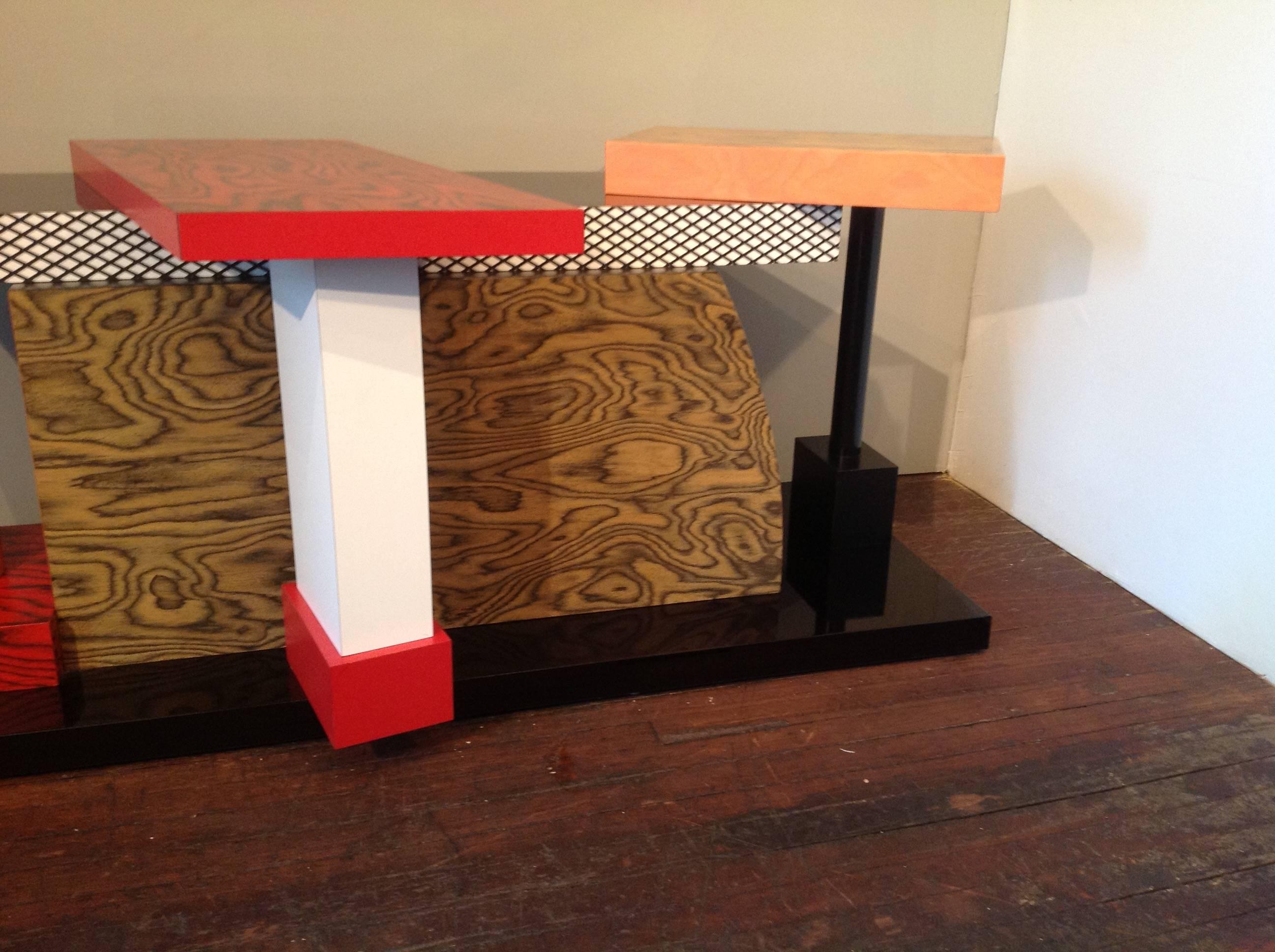 TARTAR Sideboard by Ettore Sottsass for Memphis Milano In Excellent Condition For Sale In Brooklyn, NY