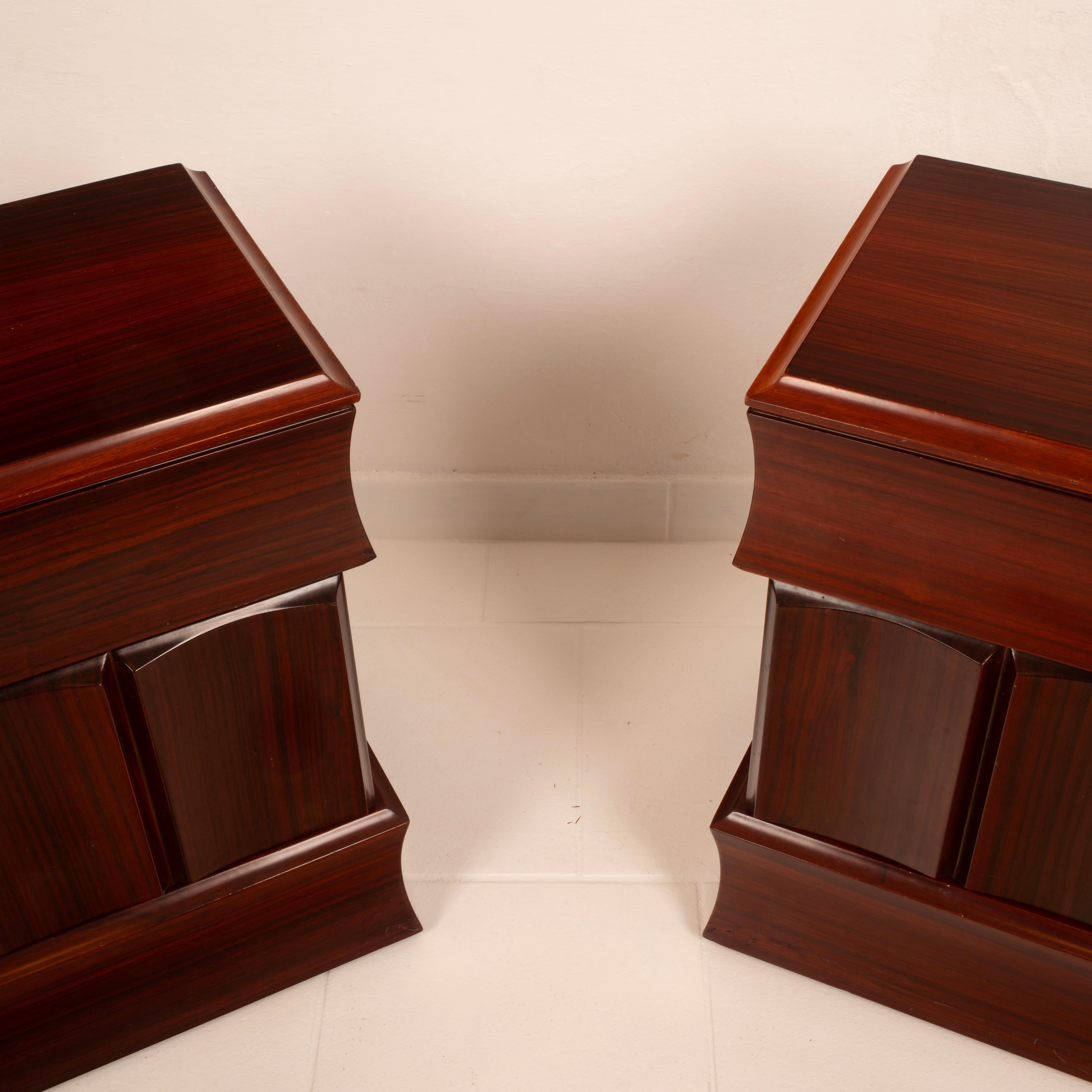 Tartaro Tables de nuit Sculpture 99 par Luciano Frigerio pour Frigerio di Desio Bon état - En vente à Conversano, IT