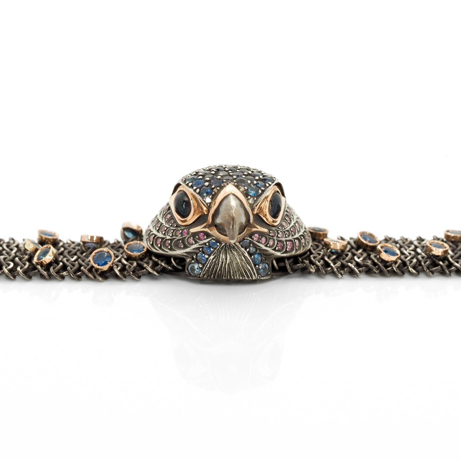 Taille ronde Taru Jewelry Bracelet Falcon en or rose et argent avec saphirs en vente