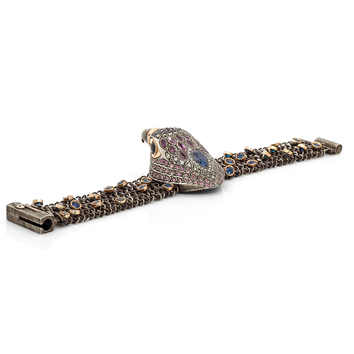 Taru Jewelry Bracelet Falcon en or rose et argent avec saphirs Pour femmes en vente