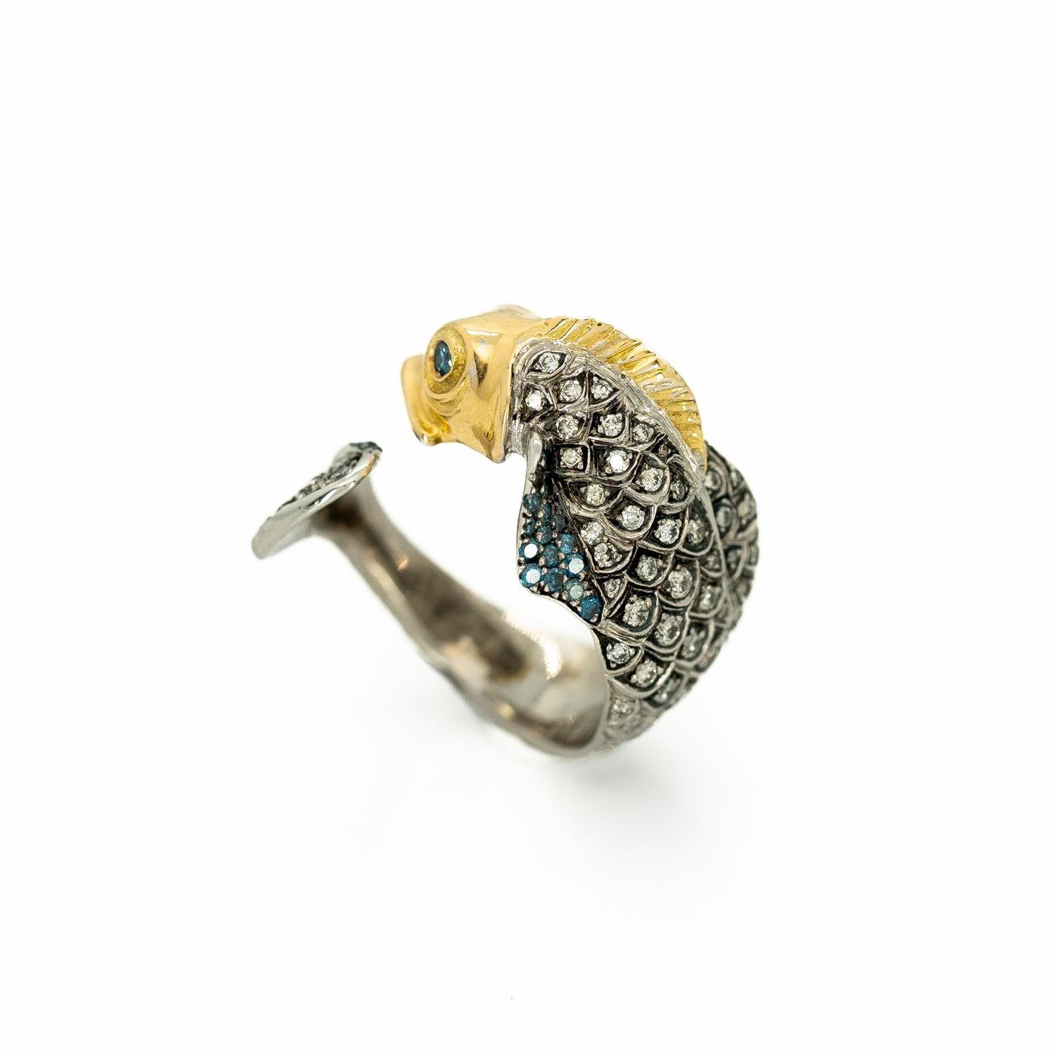 Contemporary Taru Jewelry Fish Diamond Yellow Gold and Silver Ring For Sale