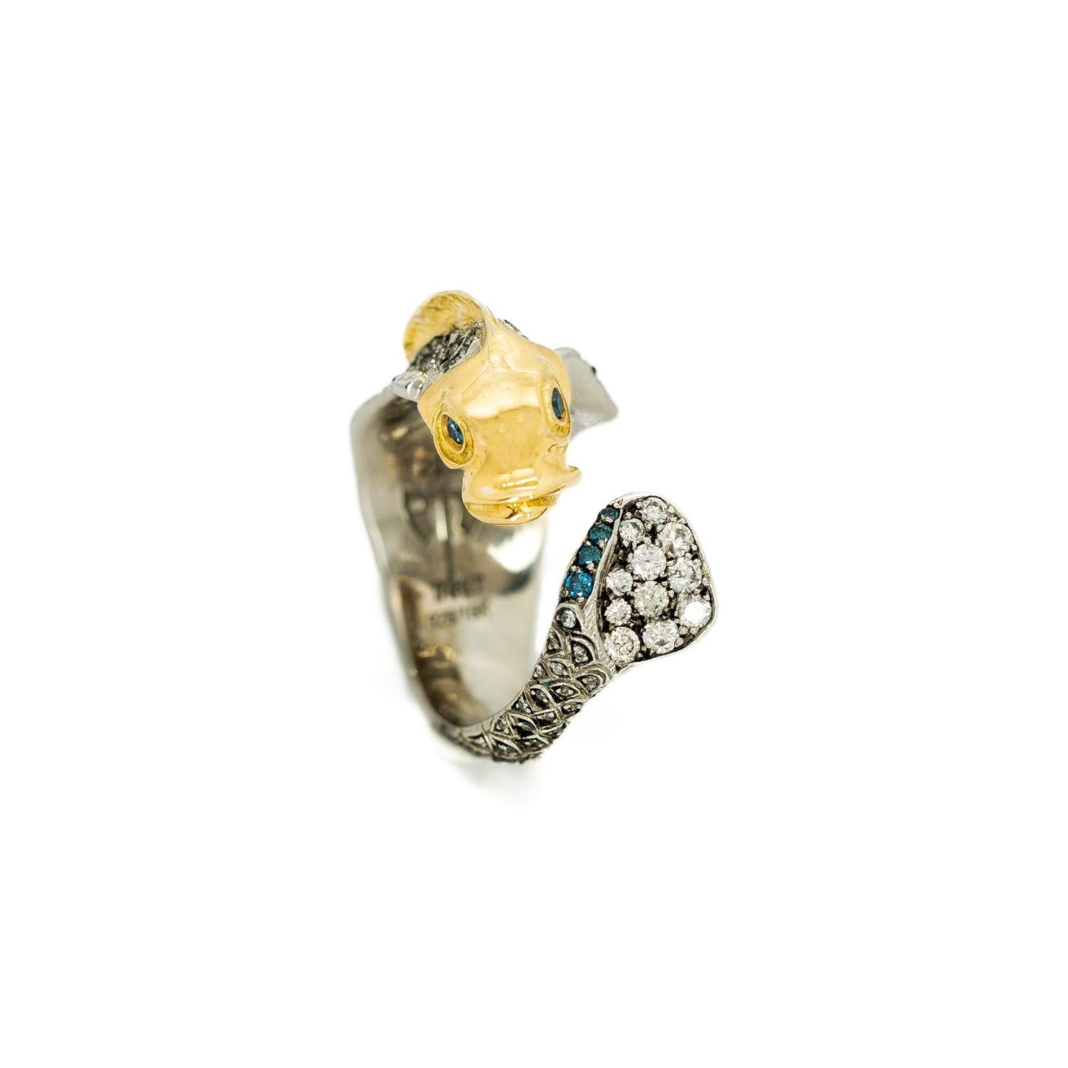 Taru Jewelry Fish Diamond Yellow Gold and Silver Ring In New Condition For Sale In Boca Raton, FL