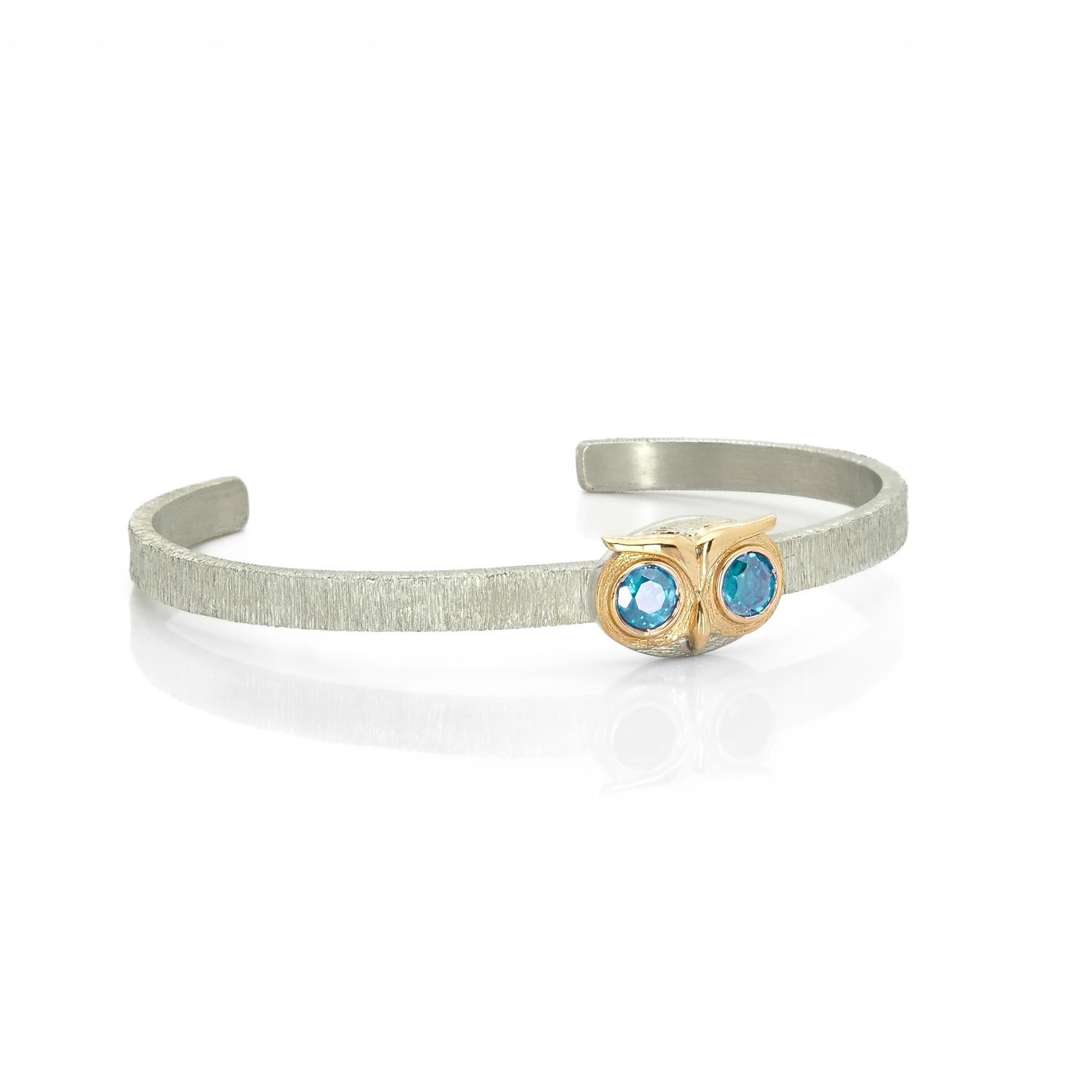 Round Cut Taru Jewelry Owl Blue Topaz Yellow Gold and Silver Bangle Bracelet For Sale
