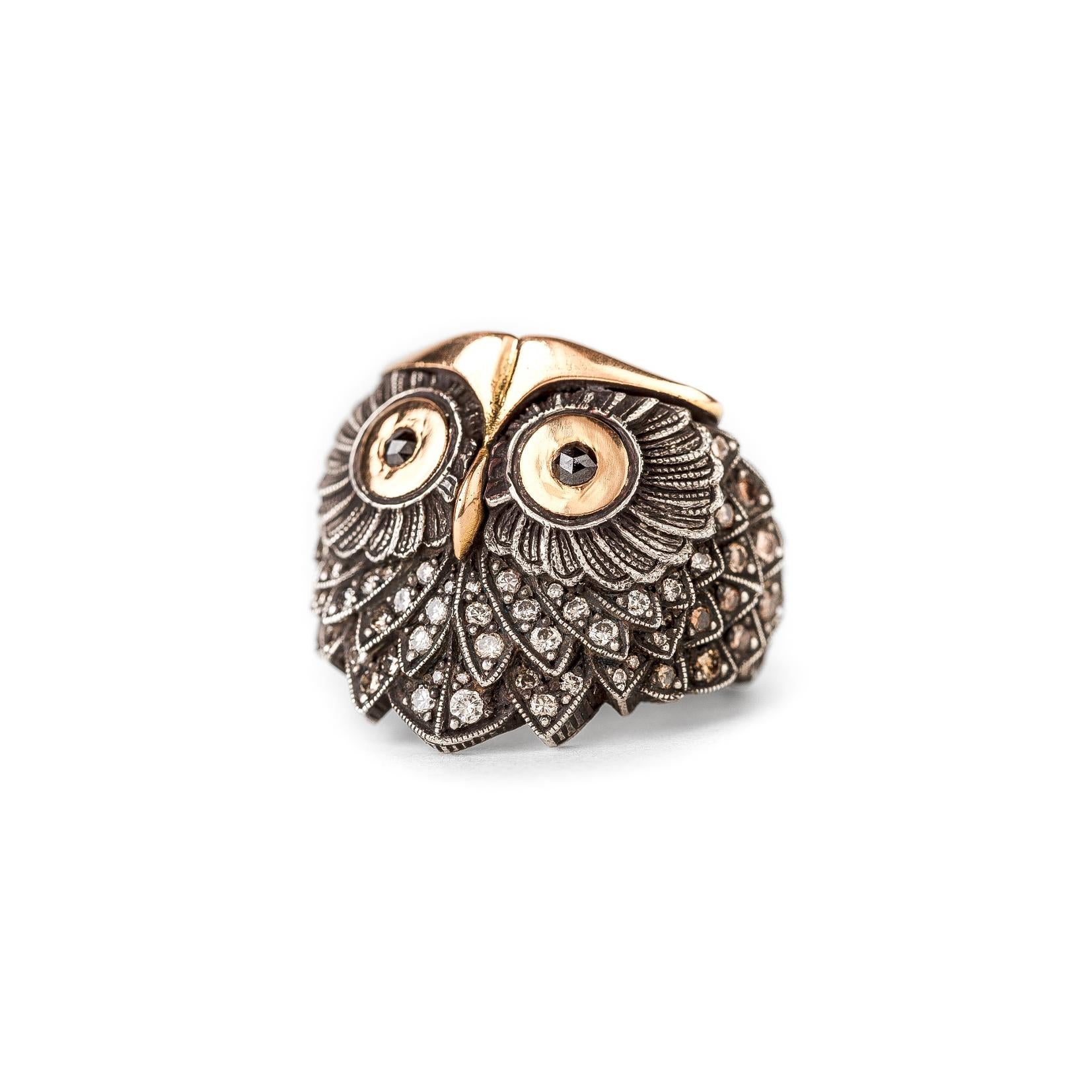Contemporary Taru Jewelry Owl Diamond Yellow Gold and Silver Ring For Sale