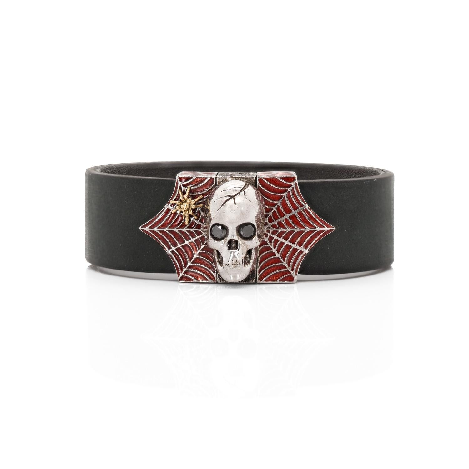 Contemporain Taru Jewelry Bracelet crâne et toile d'araignée en diamant noir, argent, or et émail rouge en vente