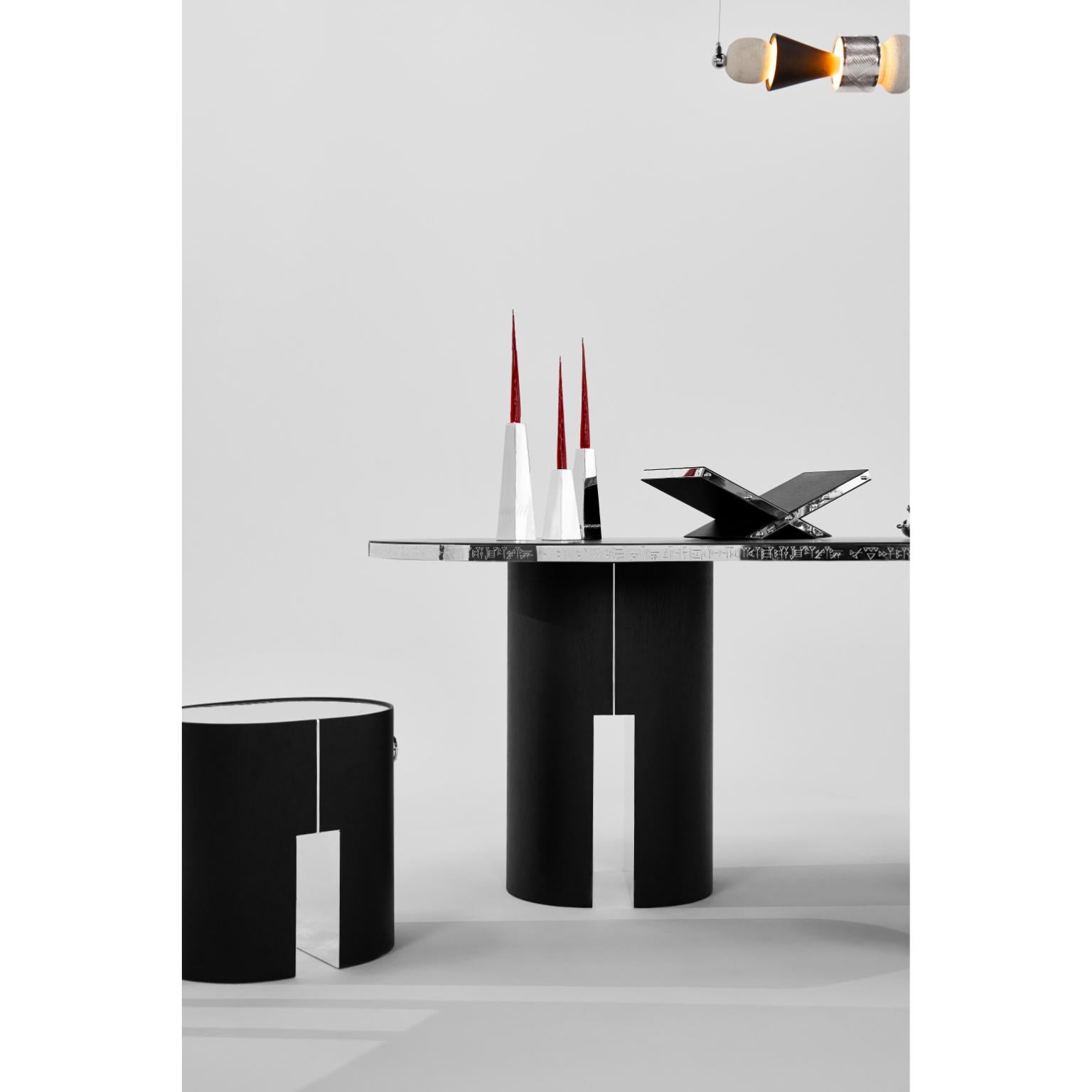 Taru Side Table in Alpi Oak Veneer & Silver-Plated Brass by Marau For Sale 6