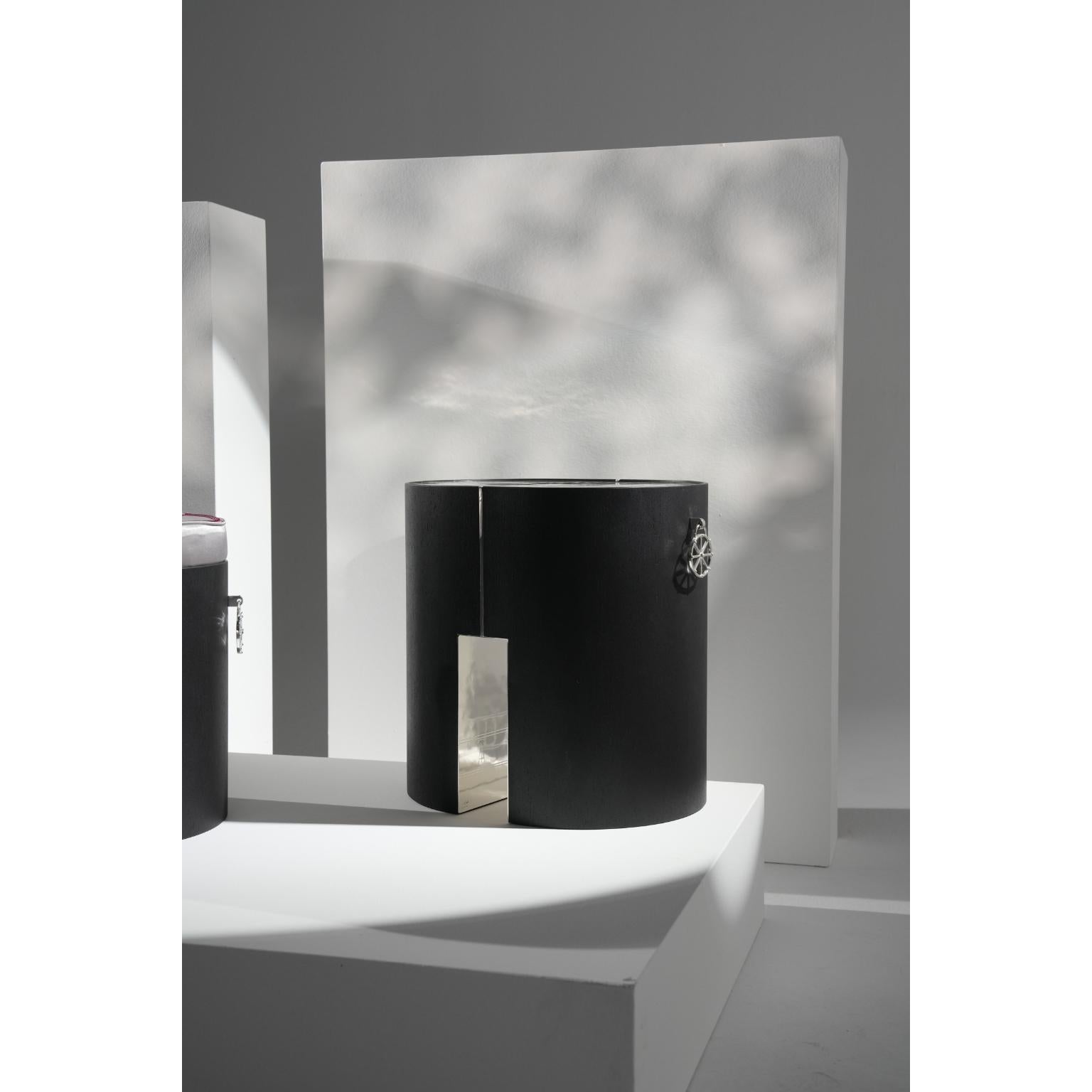 Taru Side Table in Alpi Oak Veneer & Silver-Plated Brass by Marau For Sale 1