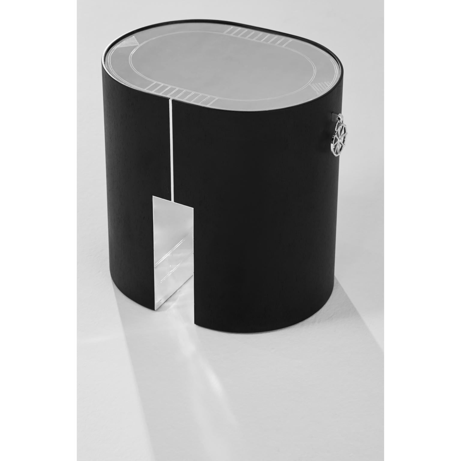 Taru Side Table in Alpi Oak Veneer & Silver-Plated Brass by Marau For Sale 2