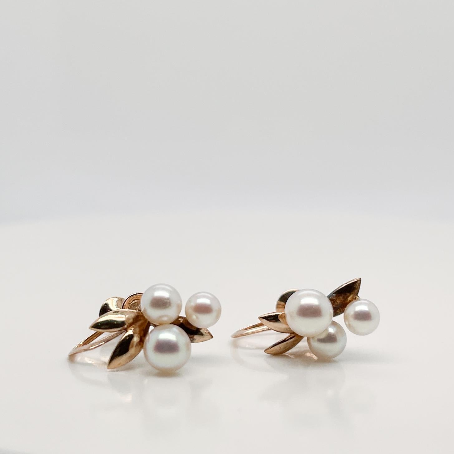 Tasaki 14 Karat Gold & Akoya-Perle Ohrringe mit Schraubverschluss im Zustand „Gut“ in Philadelphia, PA
