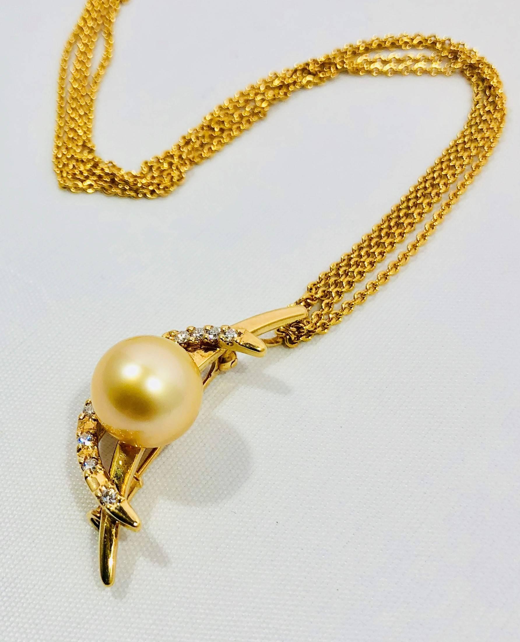 Tasaki 18 Karat Diamond and Natural Pearl Pendant/Pin 18 Karat Chain Necklace In New Condition For Sale In Mansfield, OH