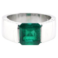 Tasaki 2.69 Carat Natural Colombian Emerald Ring Set in Platinum