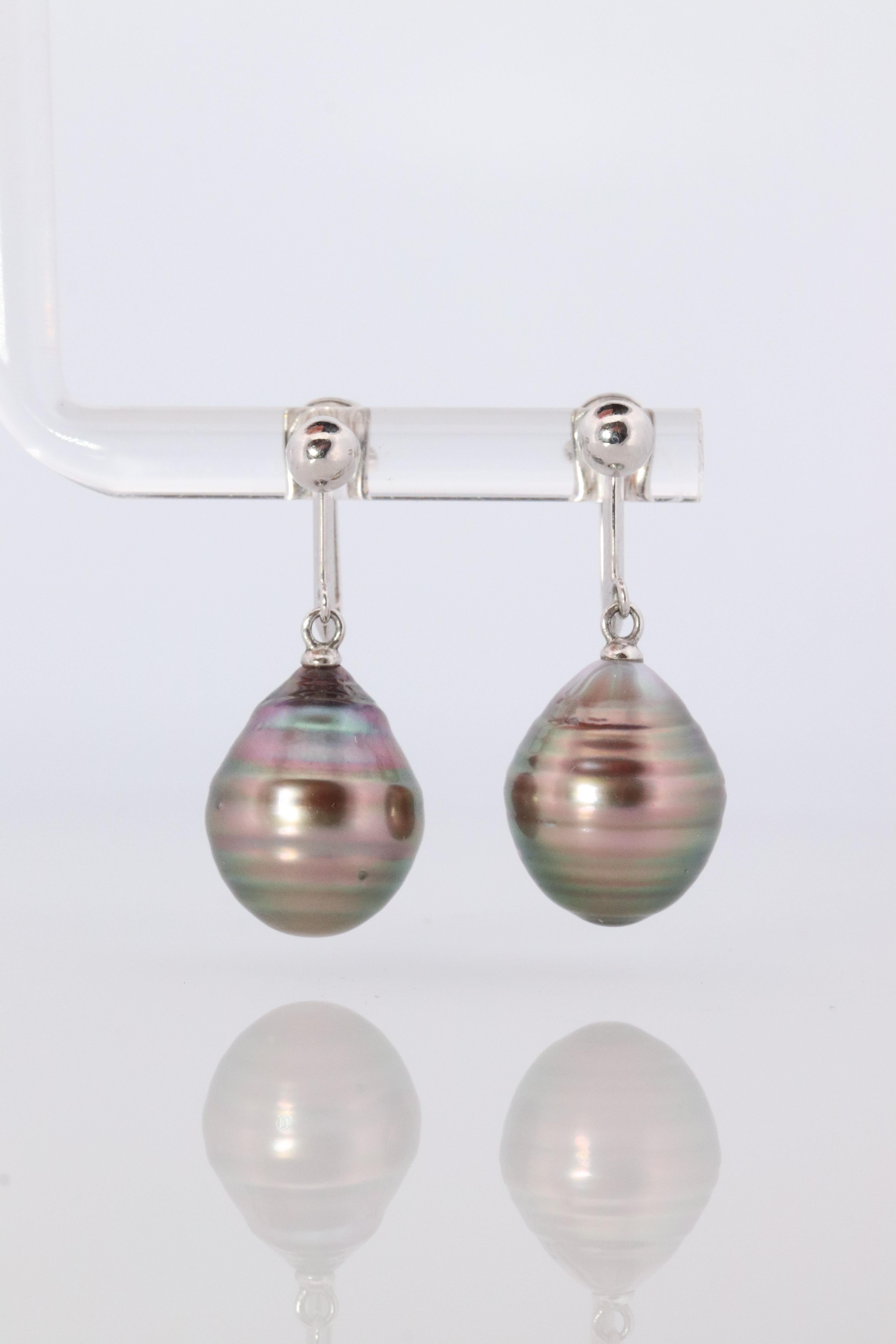 Pendientes TASAKI. Ampolla de perla tahitiana genuina de platino. PT900 Tahitiana grande Moderno en venta