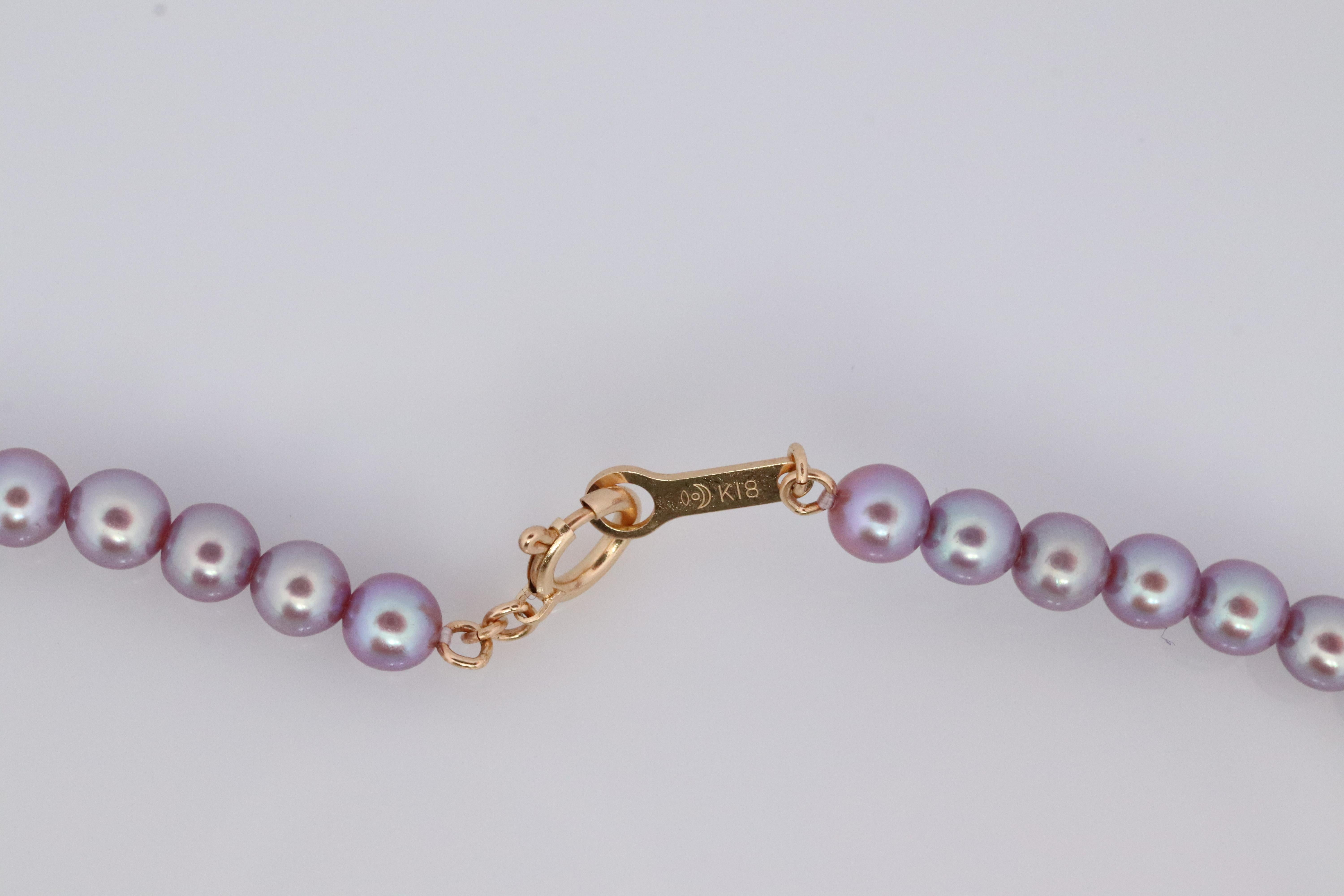 Women's Tasaki Necklace. 18k Tasaki Japanese Mabe Pearl and Gray/Bluish Pearl Necklace For Sale
