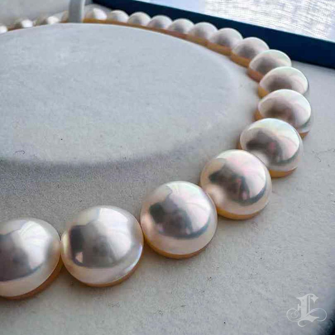 TASAKI Original 12-14mm Mabe Pearl Necklace with 18k White Gold Clasp In New Condition In New York, NY