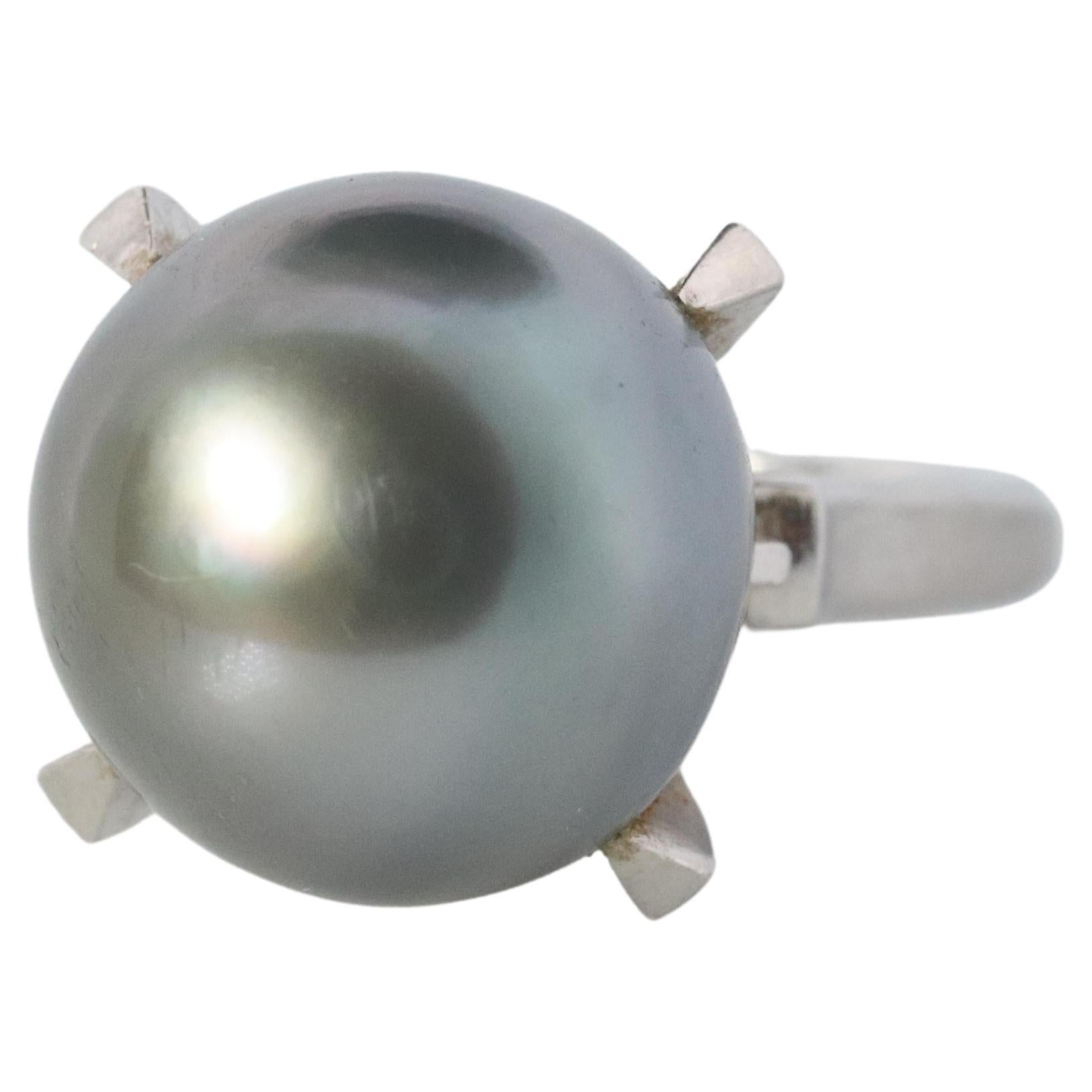 TASAKI Ring. Solitär aus echtem Platin mit Tahiti-Perlen Solitär. PT900 Großer Tahitianer.