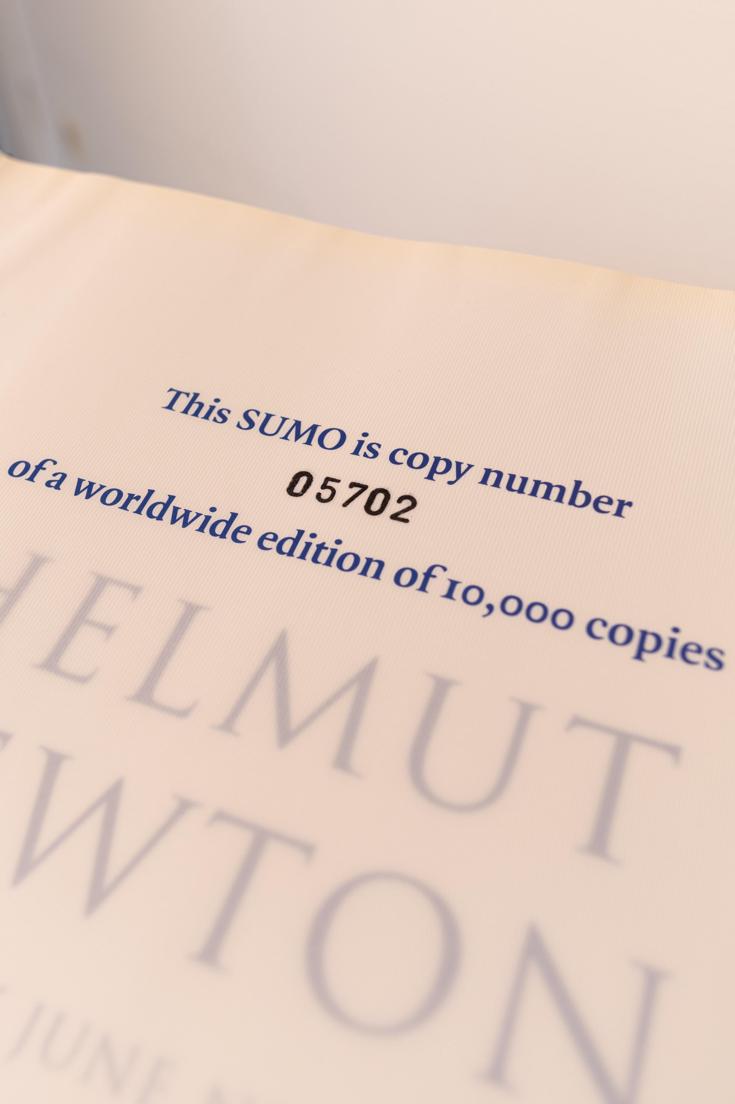 Libro fotografico Sumo XXXL in edizione limitata di TASCHEN - firmato da Helmut Newton 3