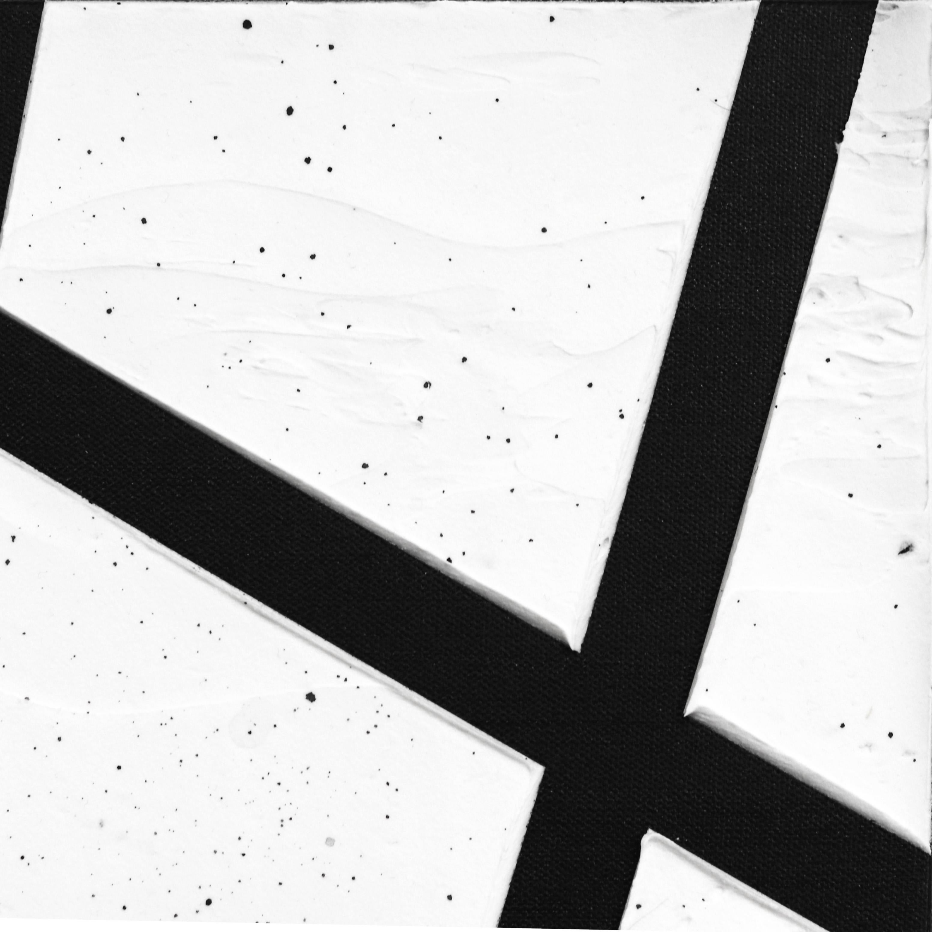 Daybreak (Diptyque) - Art abstrait géométrique texturé original en noir et blanc en vente 2