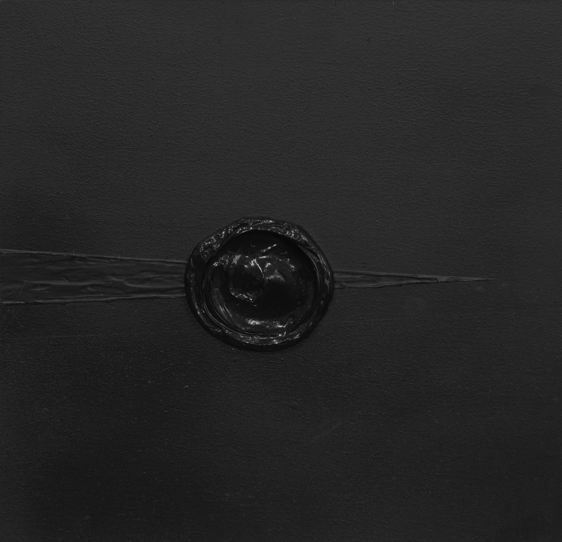 Speed of Light (Quadriptychon) - Minimalistische strukturierte abstrakte Schwarz-Weiß-Kunst in Schwarz und Weiß im Angebot 5