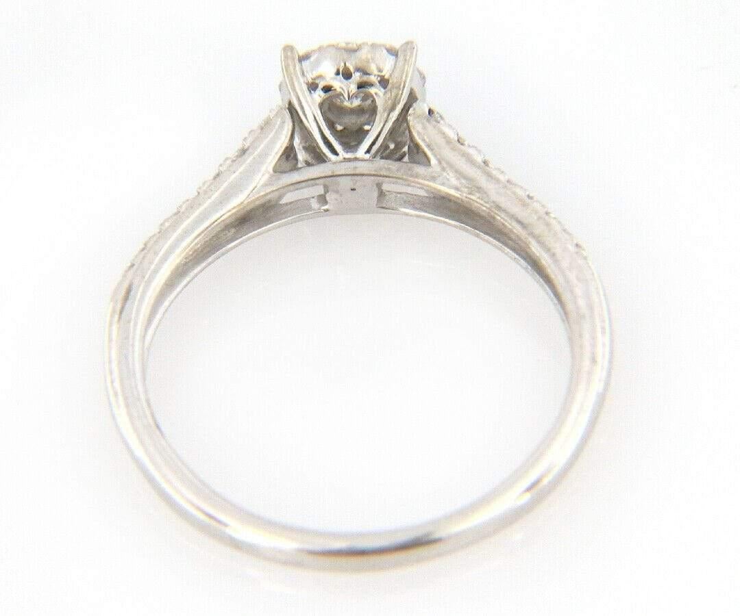 Tasha R 0,48 Karat Luxe Diamant Halo Verlobungsring aus 14 Karat Weißgold im Angebot 2