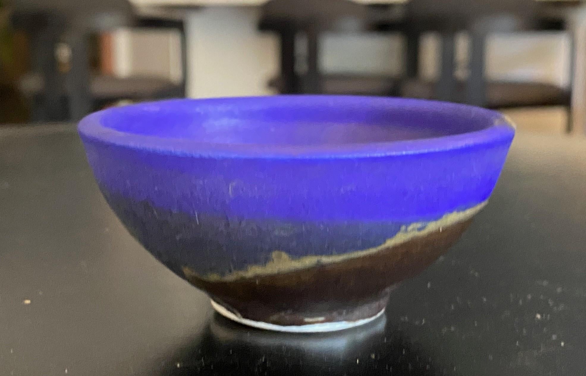 American Tashiko Tazaezu Signed Japanese Hawaiian Makaha Blue Pottery Chawan Tea Bowl
