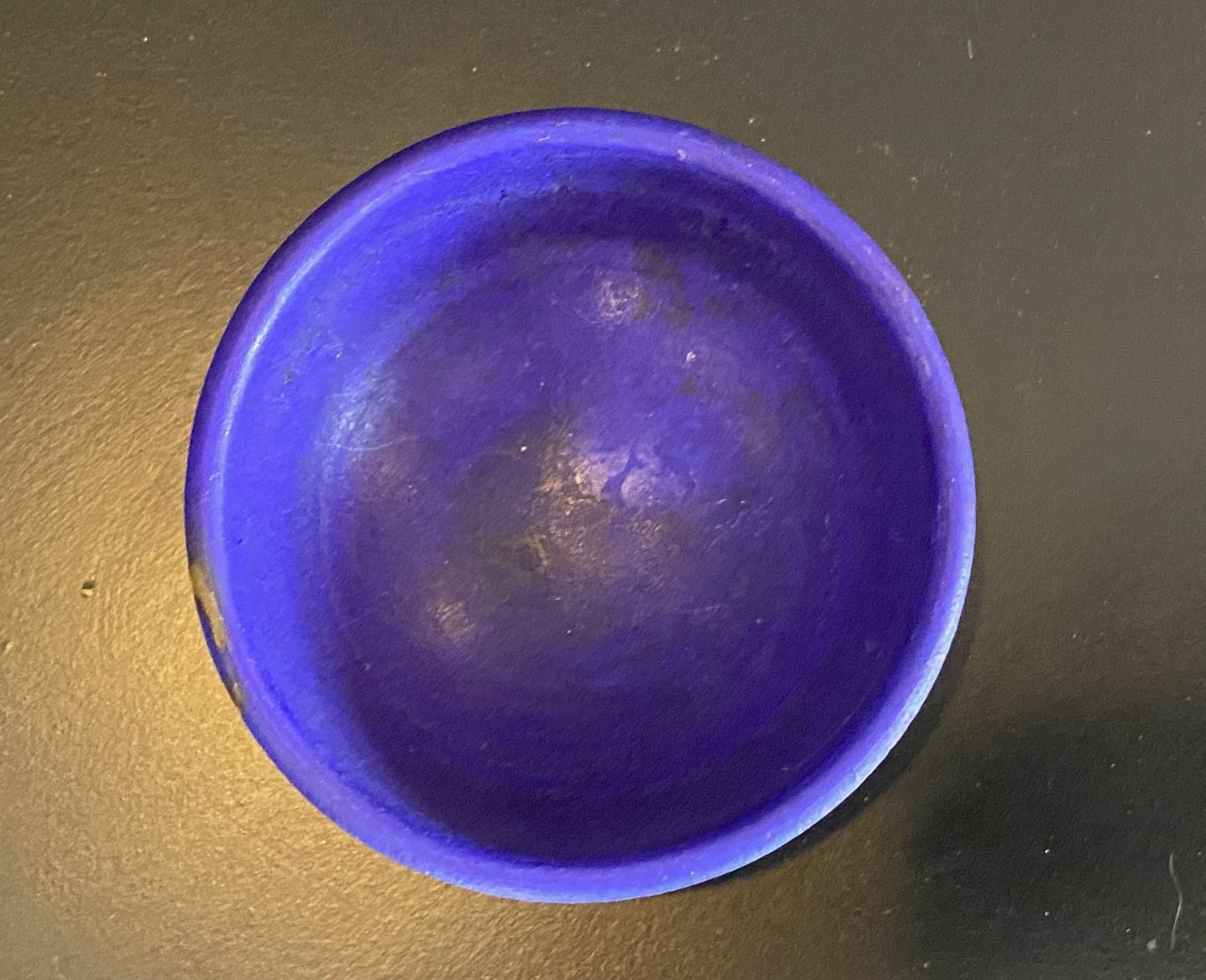 20th Century Tashiko Tazaezu Signed Japanese Hawaiian Makaha Blue Pottery Chawan Tea Bowl