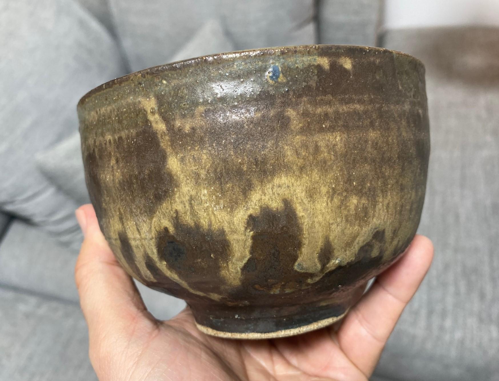 Tashiko Tazaezu Signed Japanese Hawaiian Studio Pottery Glazed Chawan Tea Bowl For Sale 2