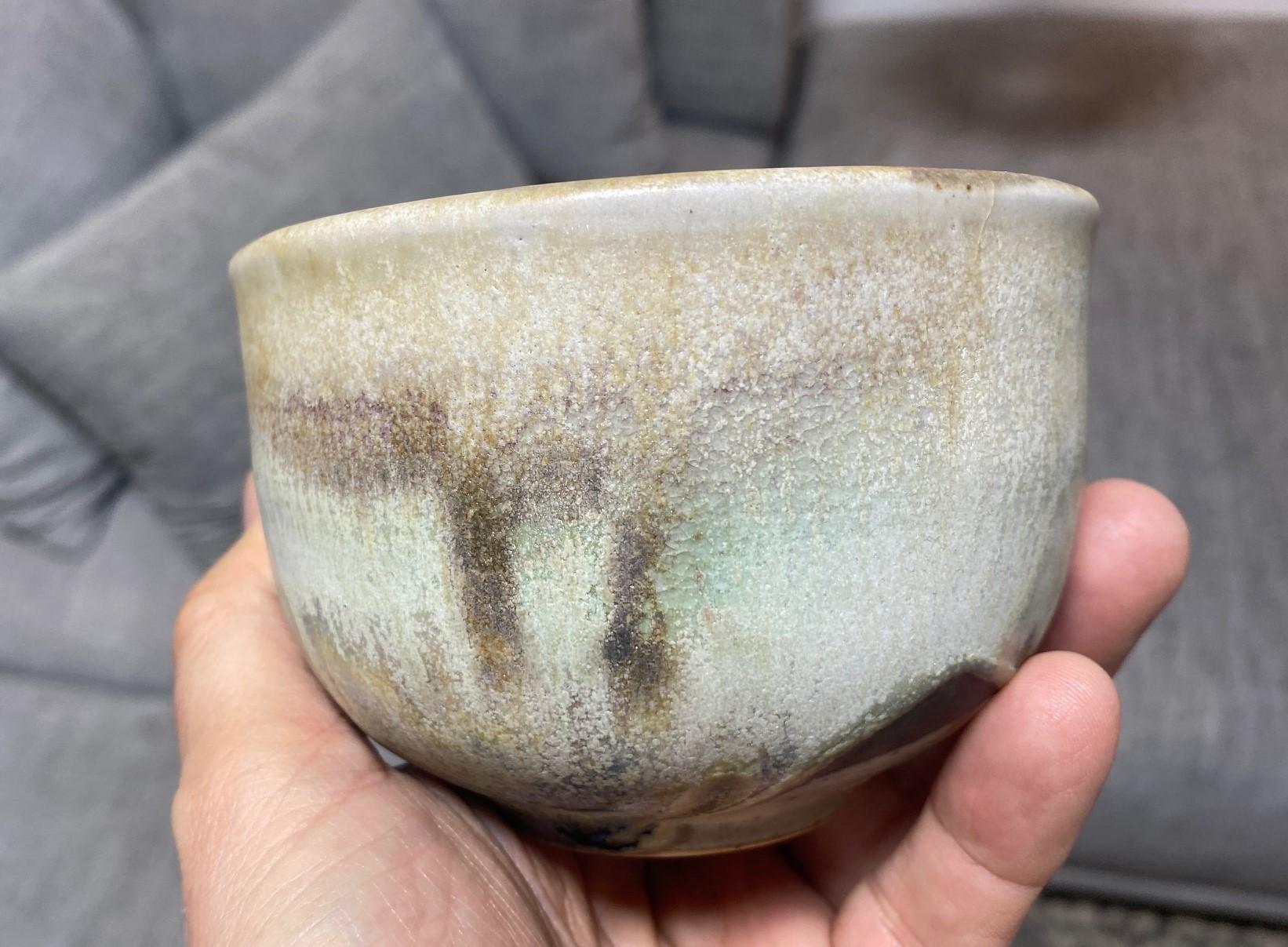 Tashiko Tazaezu Signed Japanese Hawaiian Studio Pottery Glazed Chawan Tea Bowl For Sale 4