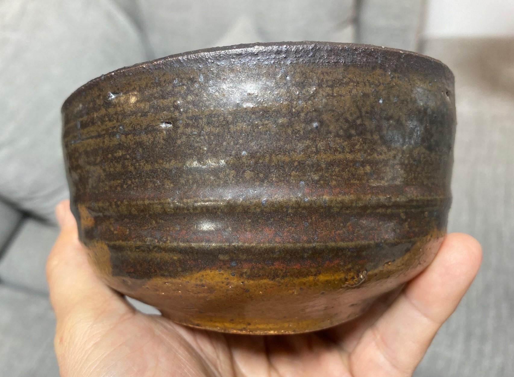 Ciotola da tè Chawan firmata da Tashiko Tazaezu, Studio Pottery giapponese hawaiano, smaltata in vendita 5