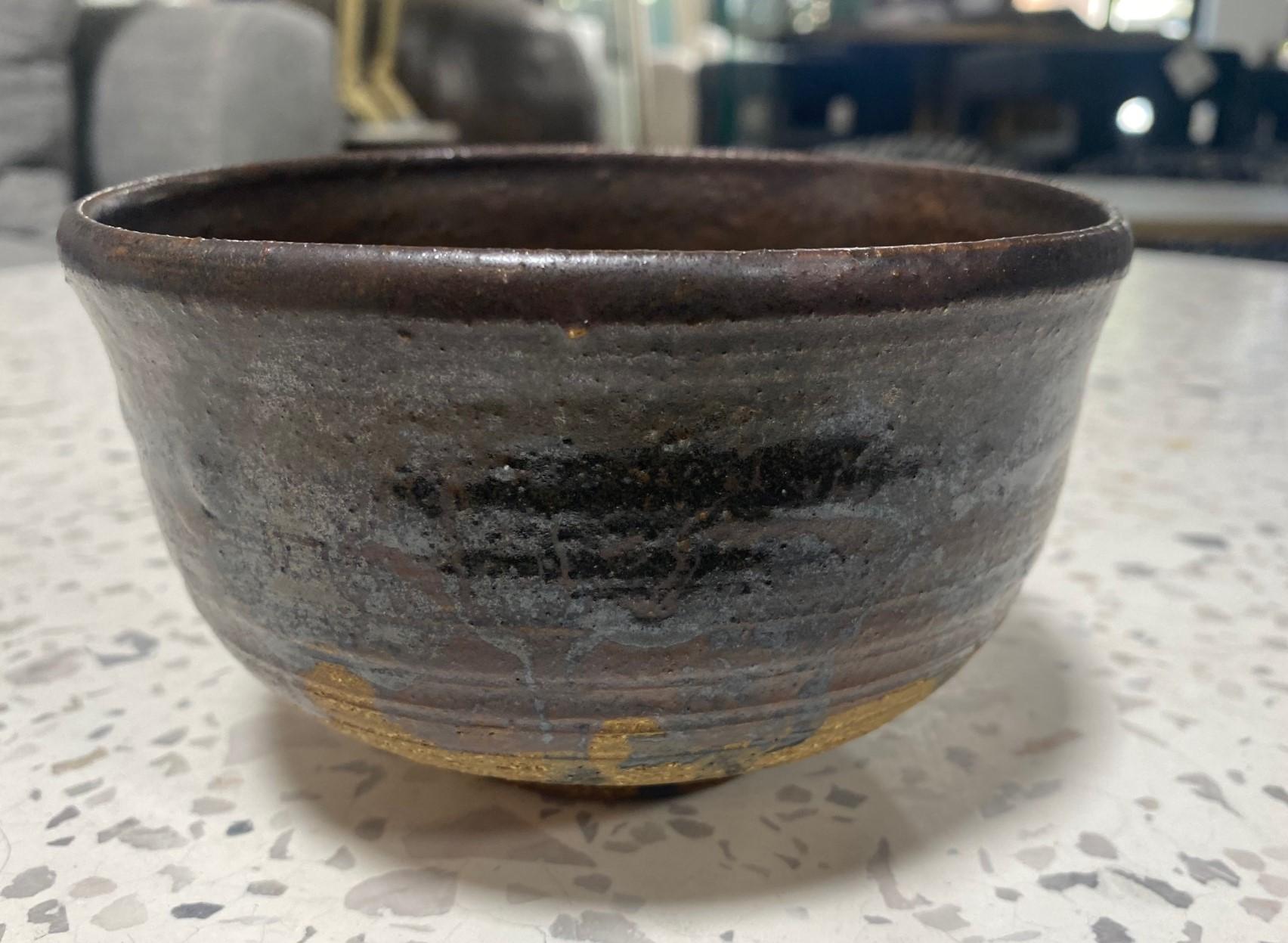 Américain Tashiko Tazaezu Signé Japanese Hawaiian Studio Pottery Glazed Chawan Tea Bowl en vente