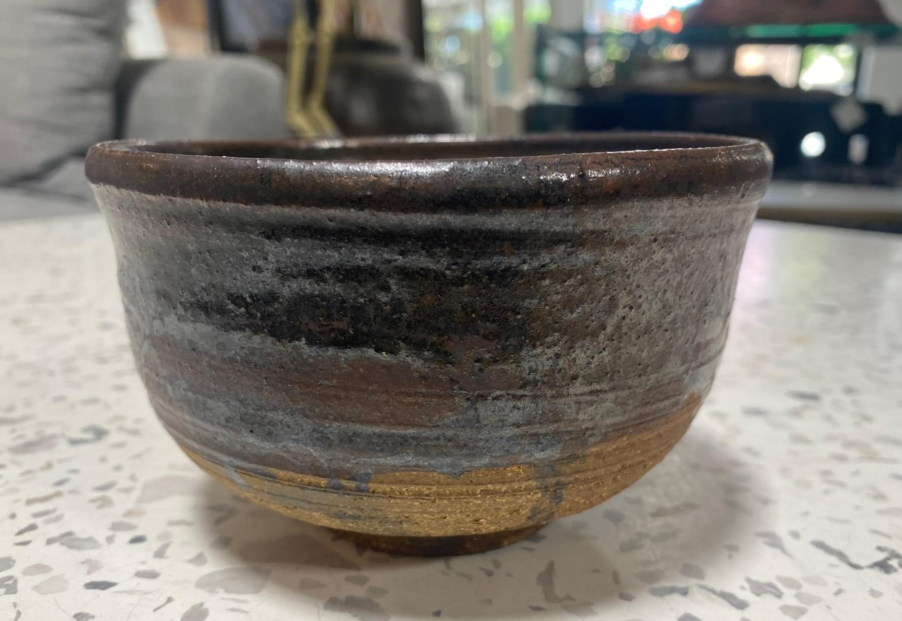 Cuit Tashiko Tazaezu Signé Japanese Hawaiian Studio Pottery Glazed Chawan Tea Bowl en vente