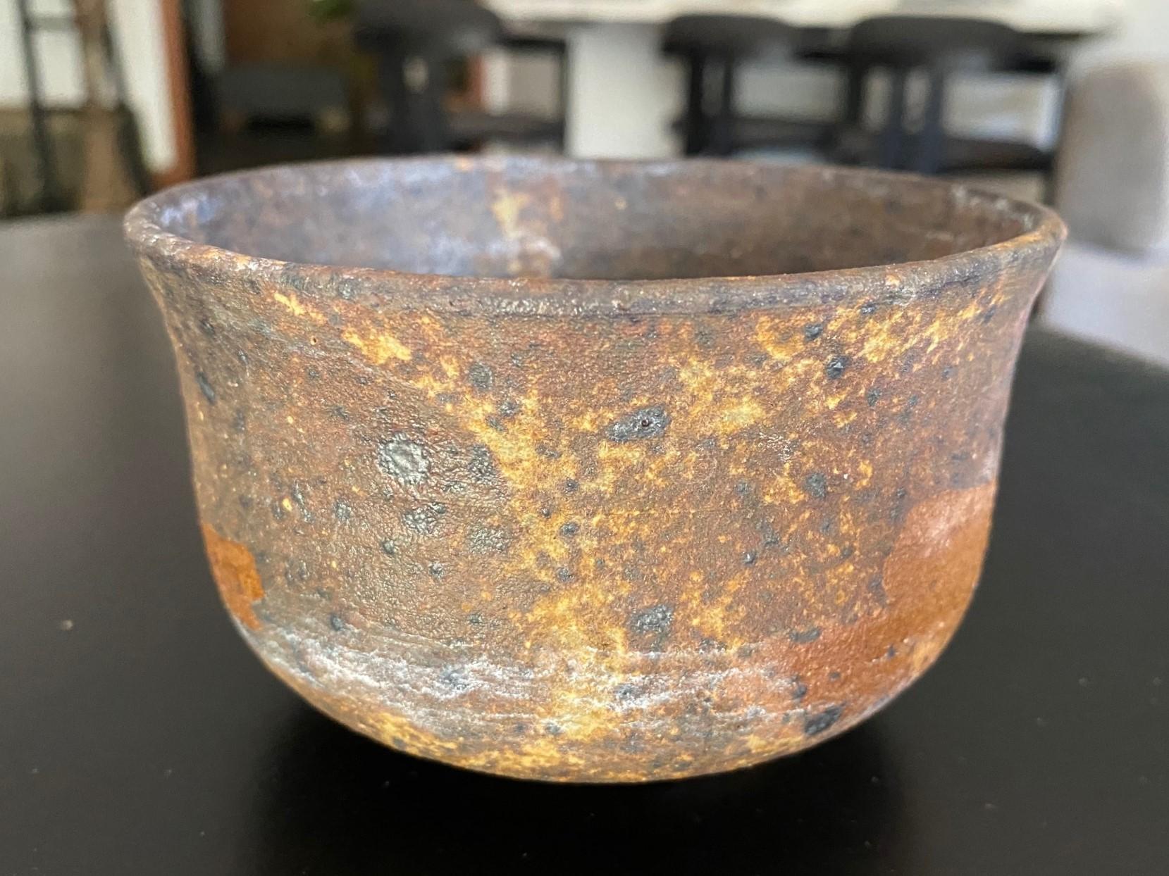 Cuit Tashiko Tazaezu Signé Japanese Hawaiian Studio Pottery Glazed Chawan Tea Bowl en vente