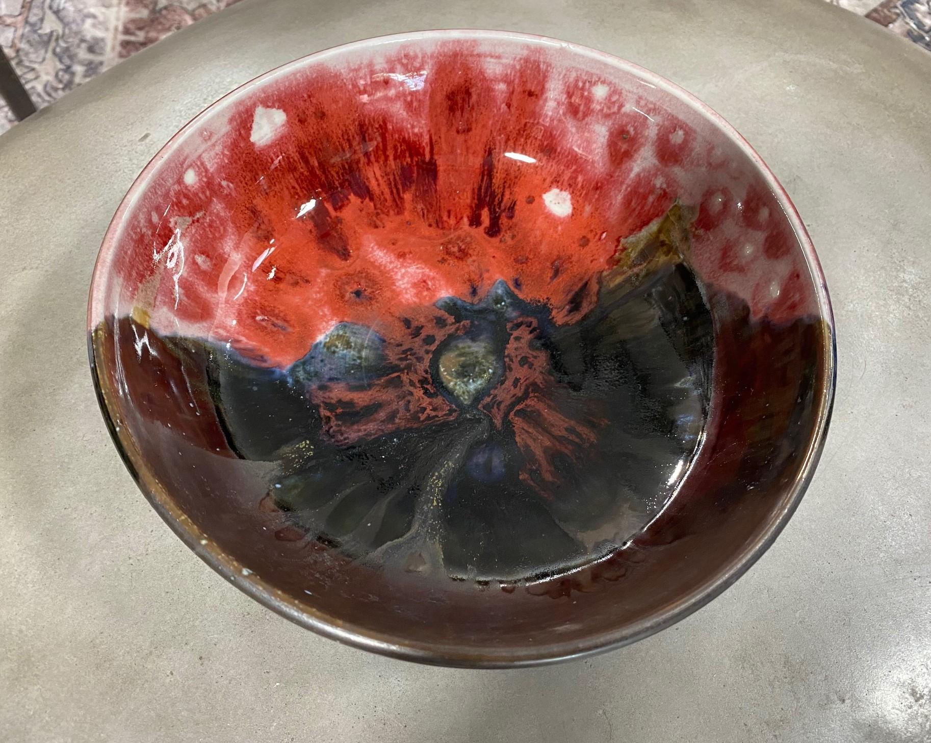 Hand-Crafted Tashiko Tazaezu Signed Mid-Century Glazed Oxblood Studio Pottery Ceramic Bowl