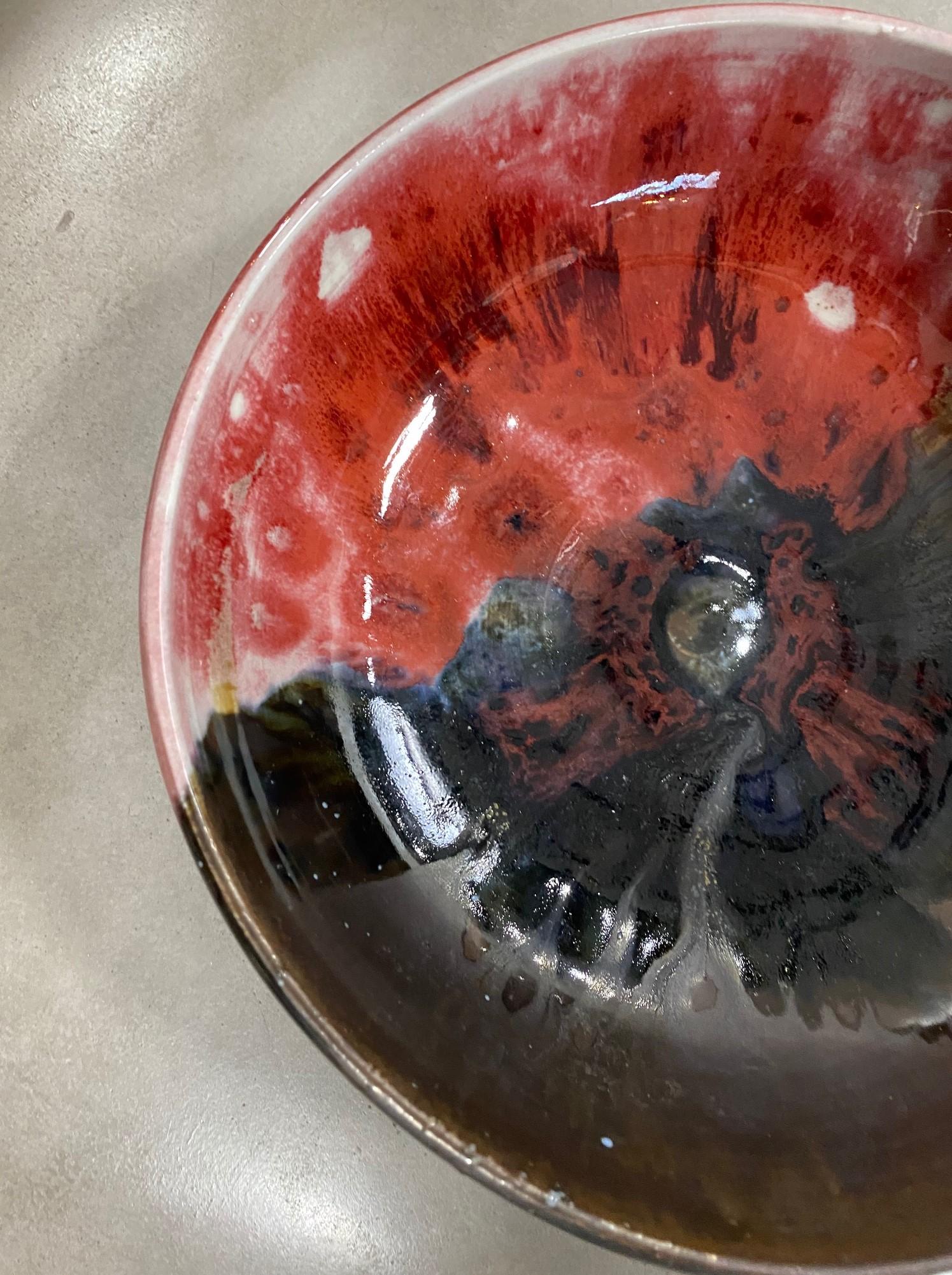 Late 20th Century Tashiko Tazaezu Signed Mid-Century Glazed Oxblood Studio Pottery Ceramic Bowl