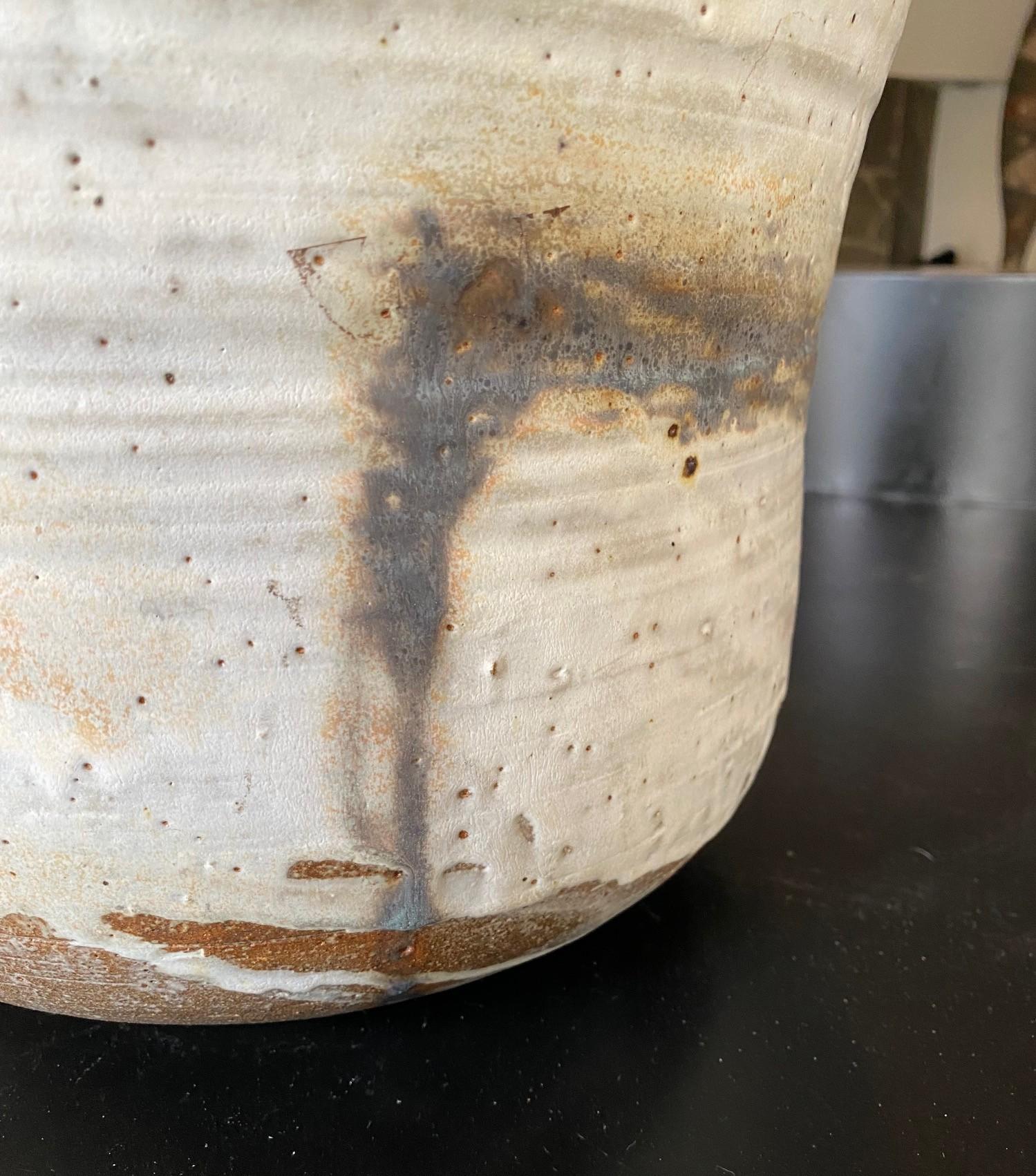 Tazón de cerámica hawaiana japonesa de mediados de siglo firmado por Tashiko Tazaezu en venta 3