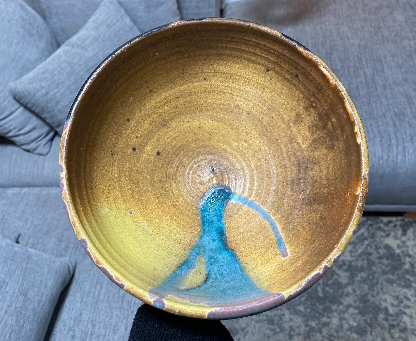 Tashiko Tazaezu Signé Mid-Century Modern Japanese Hawaiian Studio Pottery Bowl (bol en poterie hawaïenne signé) en vente 5