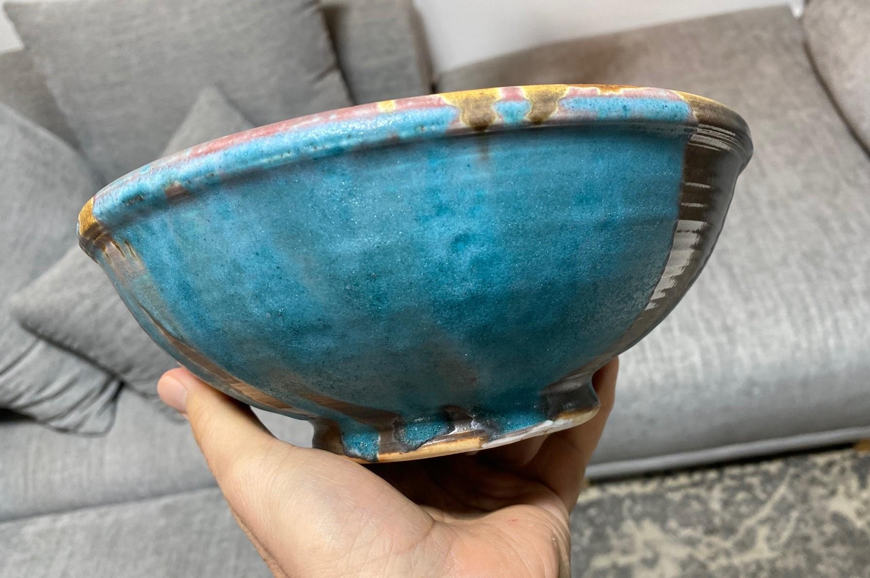 Tashiko Tazaezu Signed Mid-Century Modern Japanese Hawaiian Studio Pottery Bowl For Sale 5