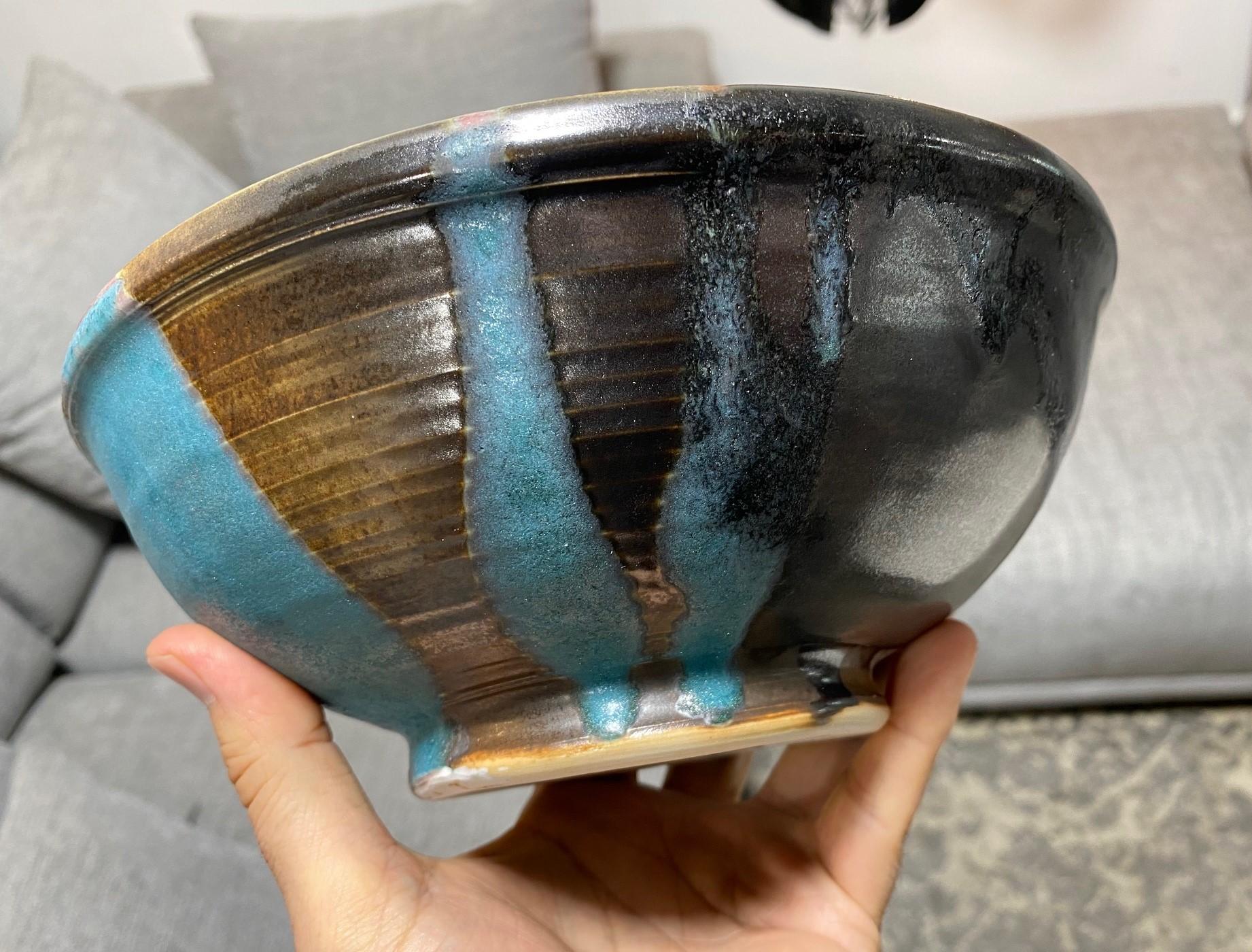 Tashiko Tazaezu Signé Mid-Century Modern Japanese Hawaiian Studio Pottery Bowl (bol en poterie hawaïenne signé) en vente 7