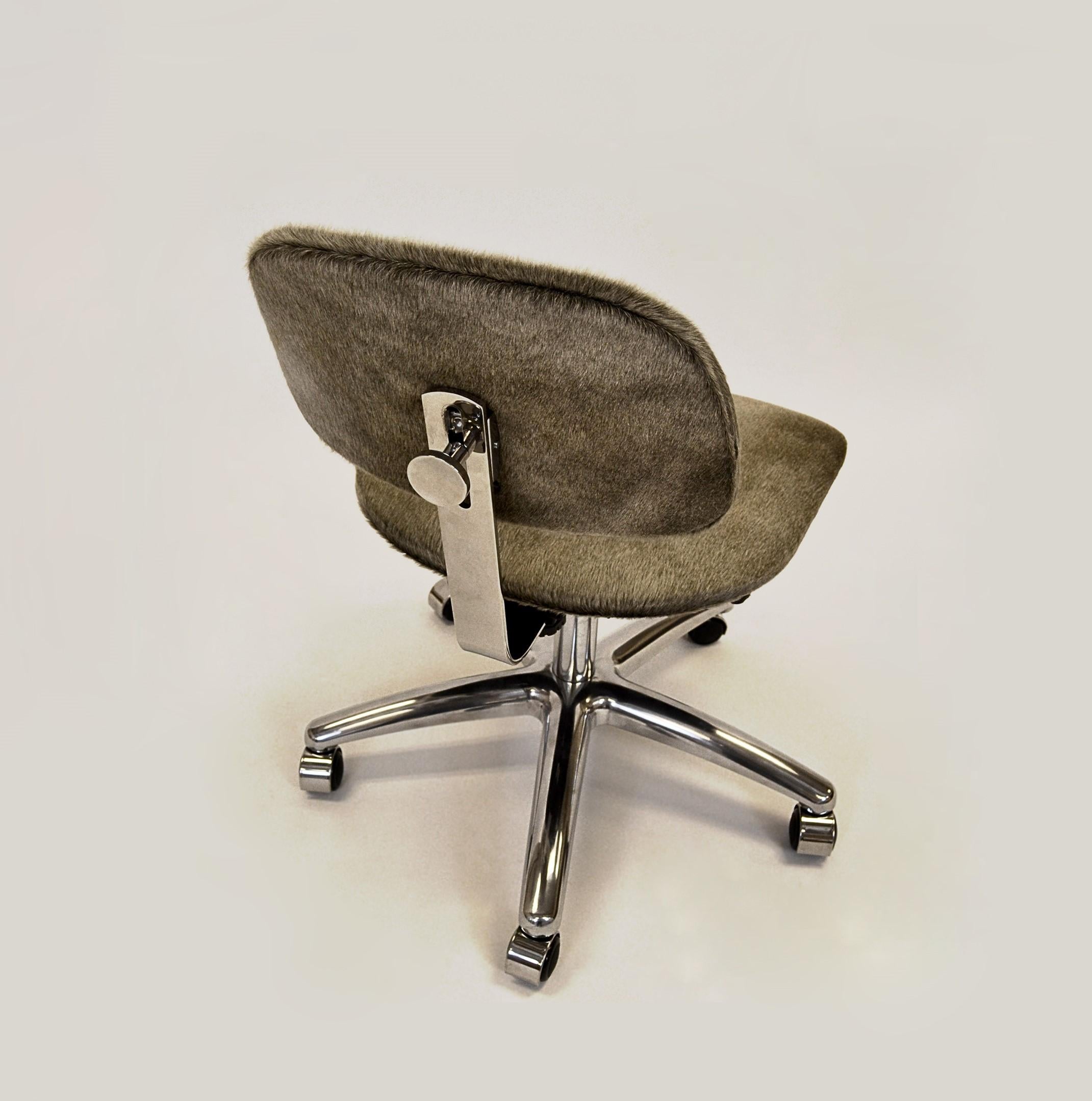 Post-Modern Task Chair by Gentner Design