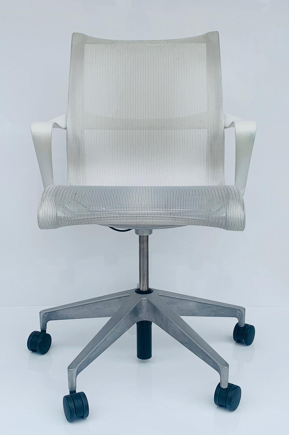 Contemporary Task Chair with 5 Star Base by Herman Miller