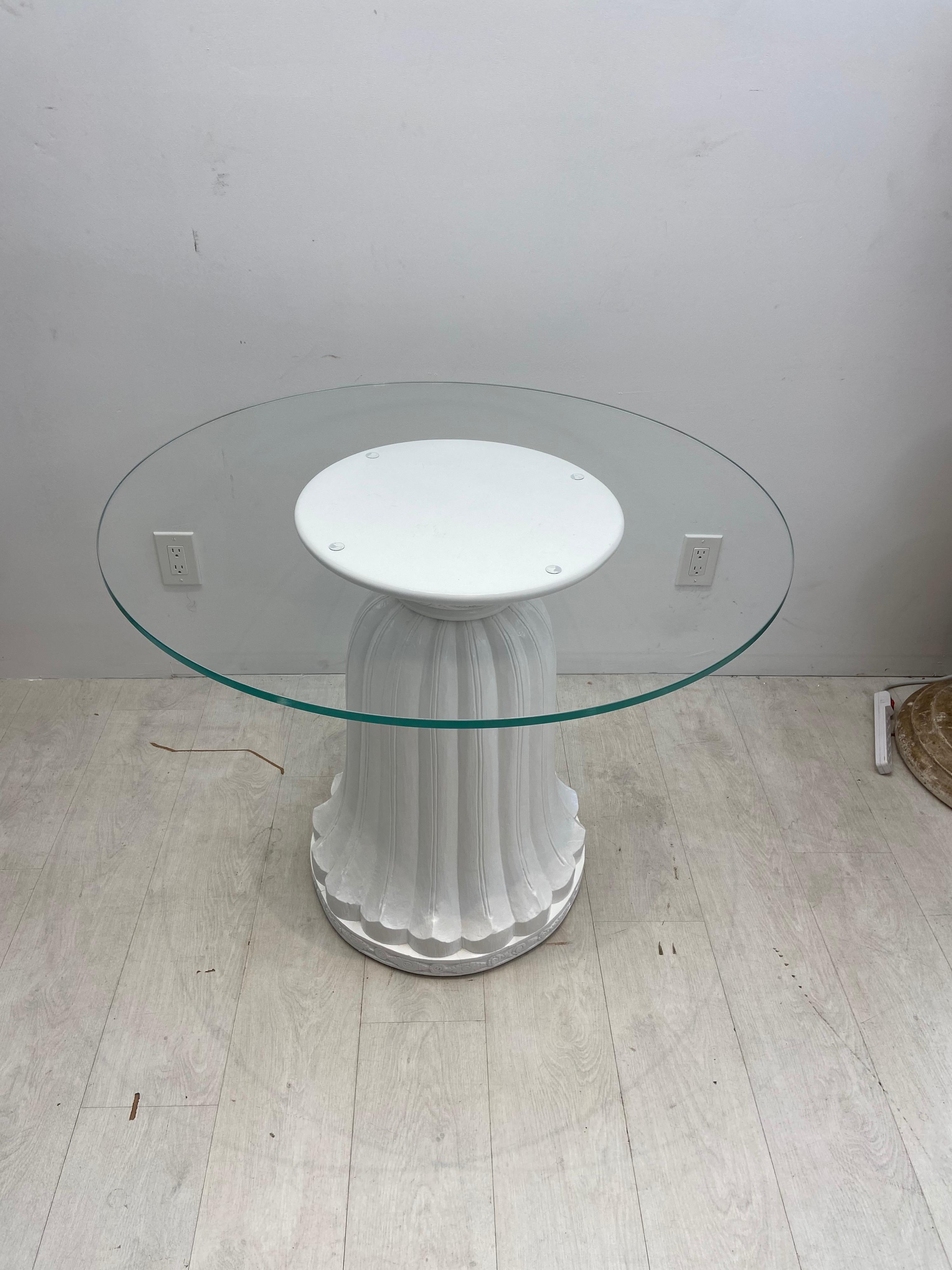 Mid-Century Modern Tassel Center or Dinette Table For Sale