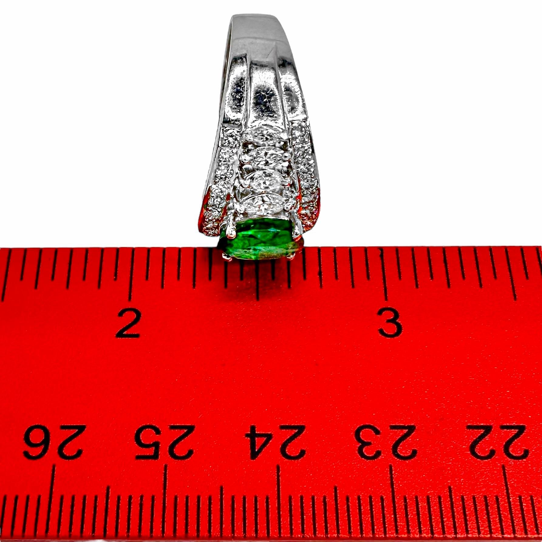 Tasteful 18K White Gold Emerald and Diamond Cocktail Ring For Sale 4