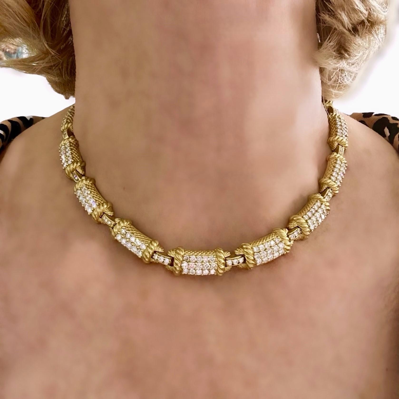 Tasteful and Elegant Judith Ripka Choker-Halskette aus 18 Karat Gelbgold und Diamanten 2