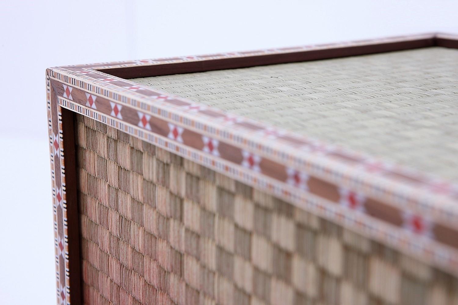 Moderne Tables Tatami, tissage de paille japonais avec marqueterie orientale en vente