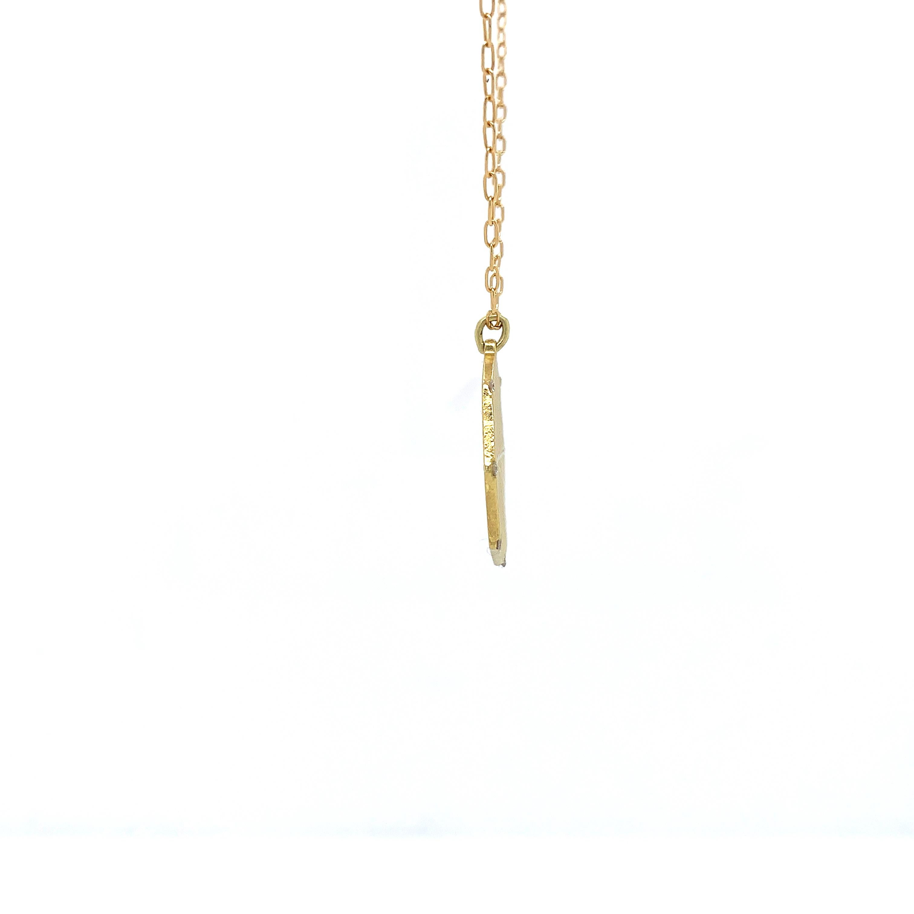 18k Green Gold Diamond Necklace
7 Diamond Accents
18” Chain