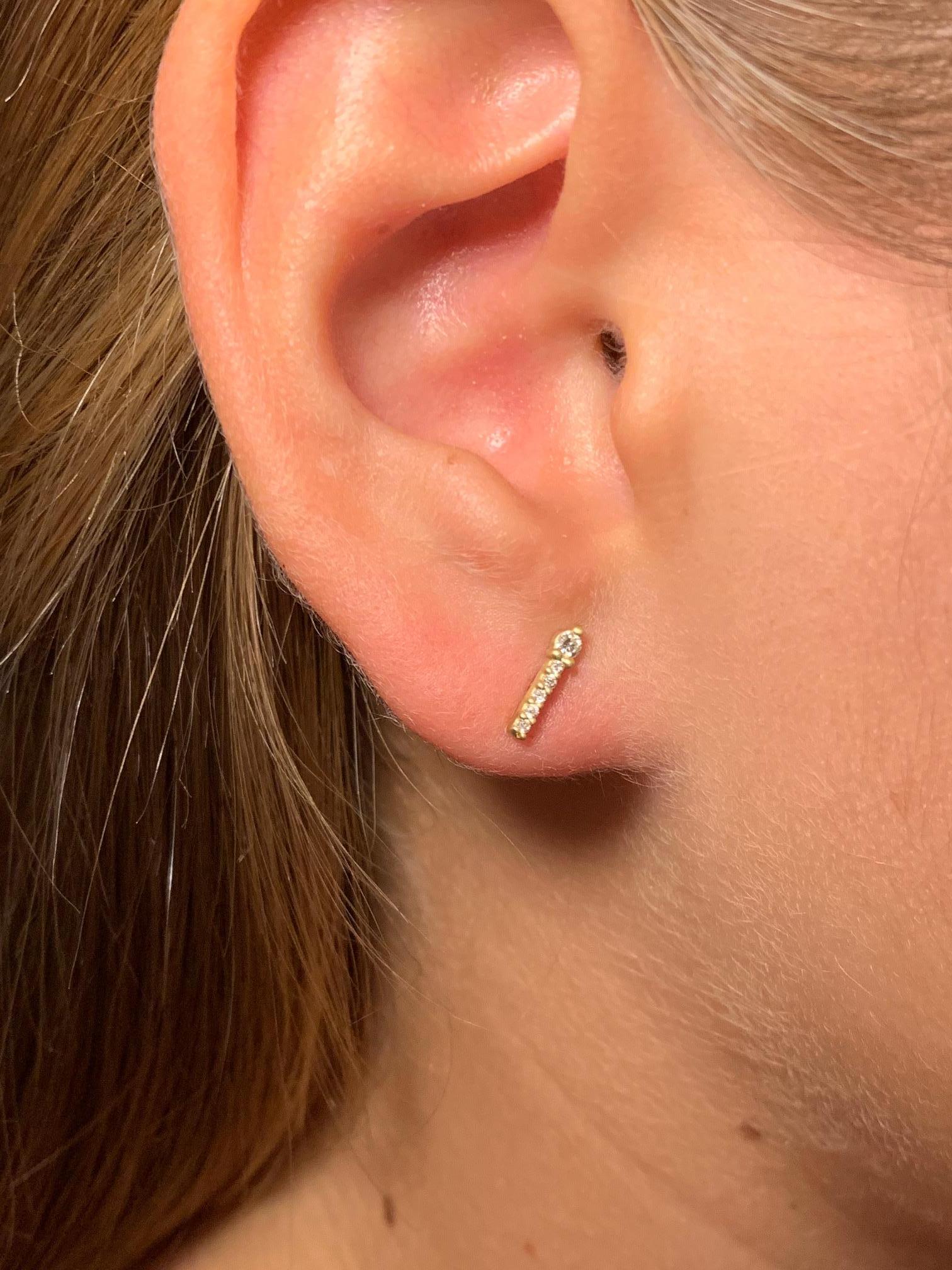 18k Yellow Gold Diamond Earring
Approximately 3/8”
Diamond .10ct